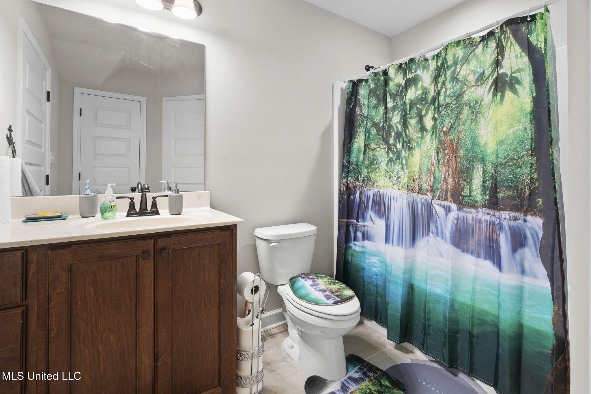 2722 Dela Drive Property Photo 34