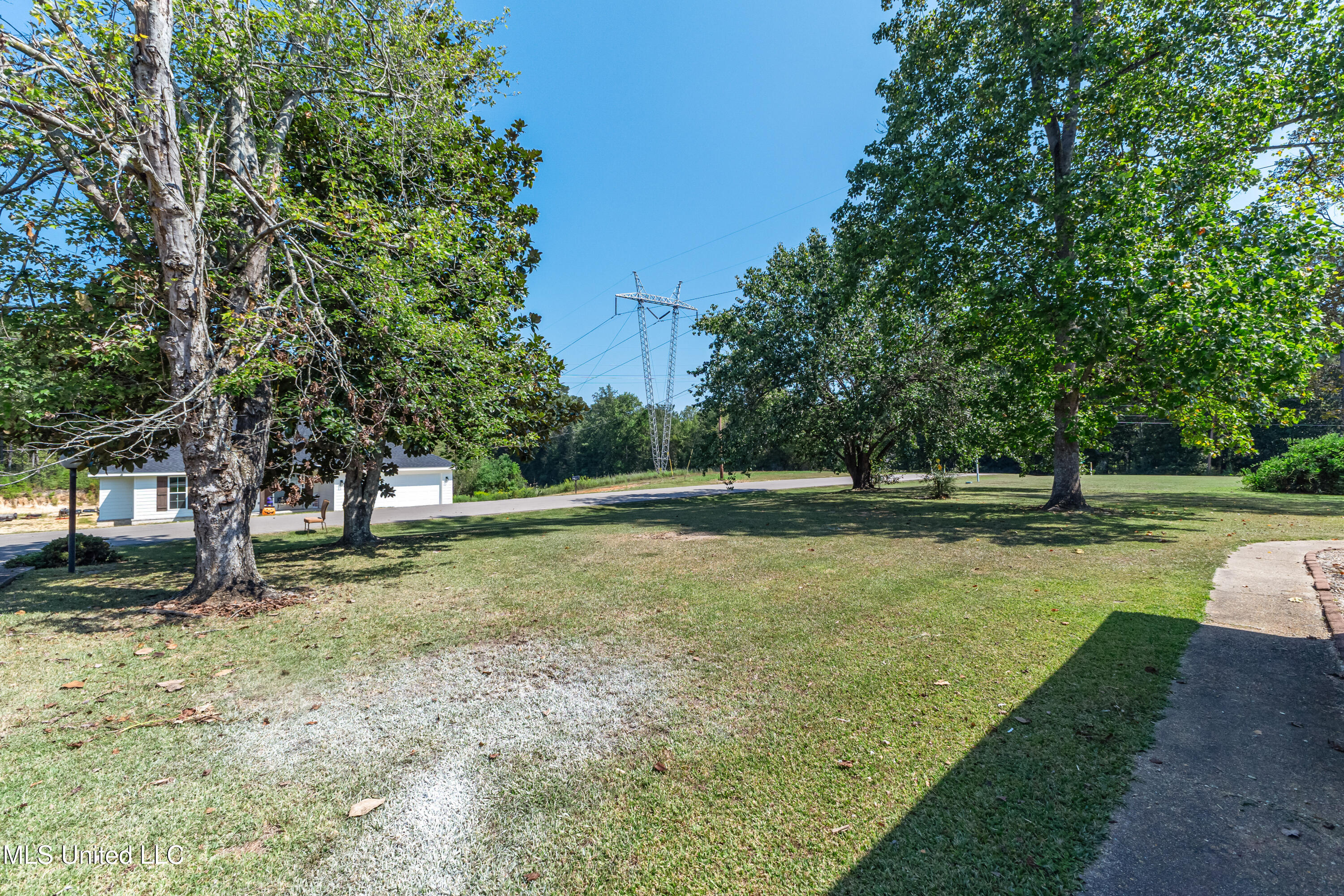 102 Little John Drive Property Photo 33