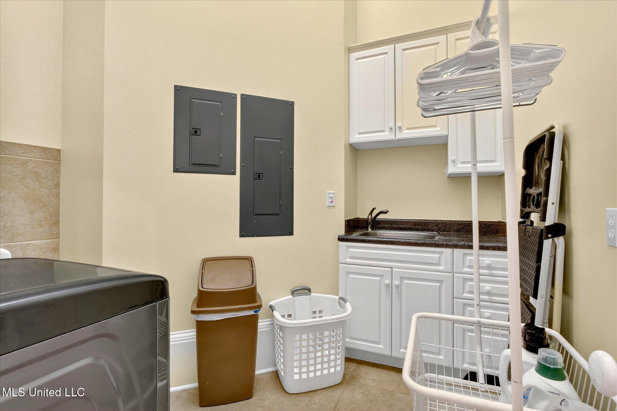 1611 Glenn Swetman Street Property Photo 28