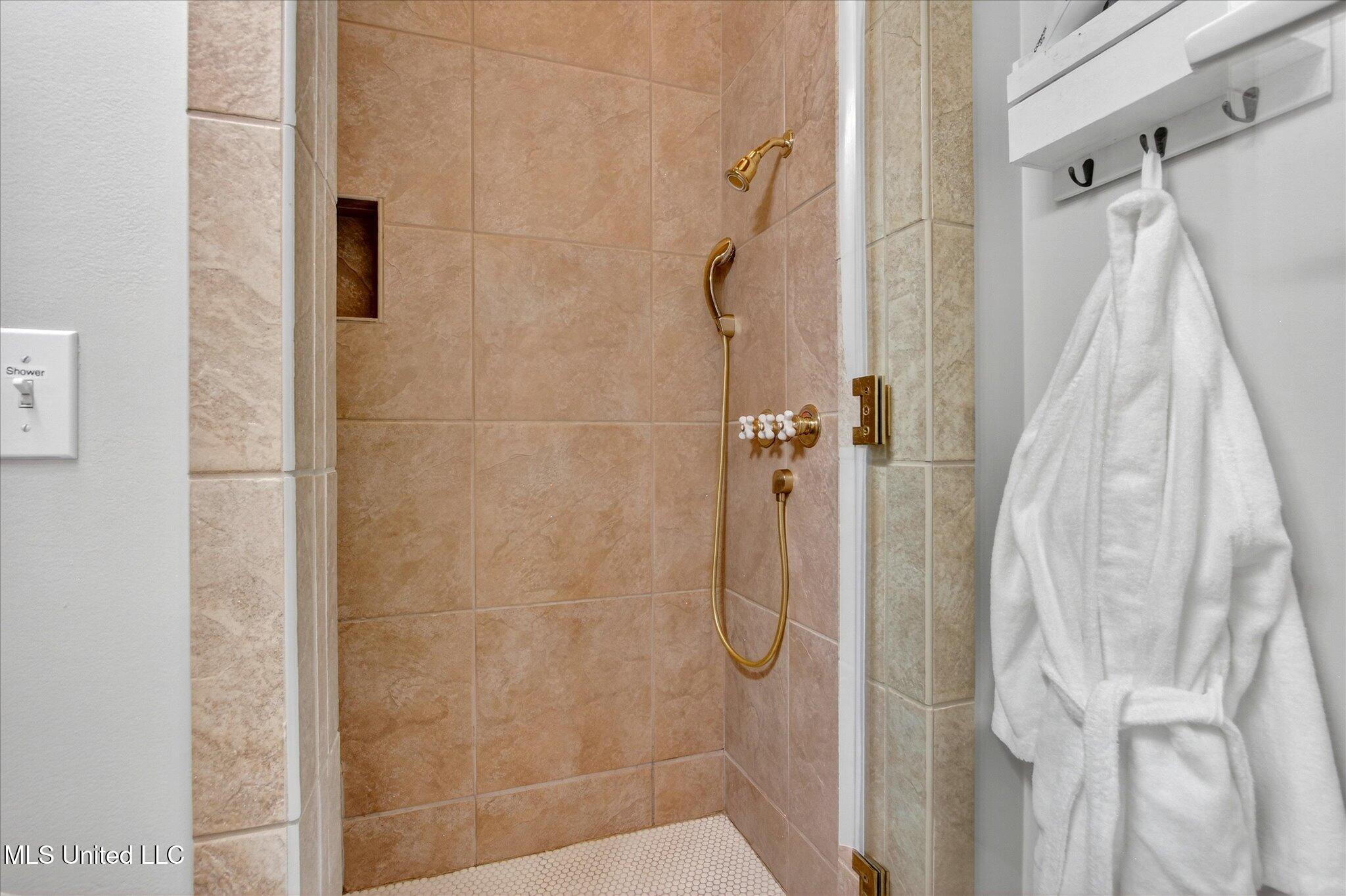 1611 Glenn Swetman Street Property Photo 33