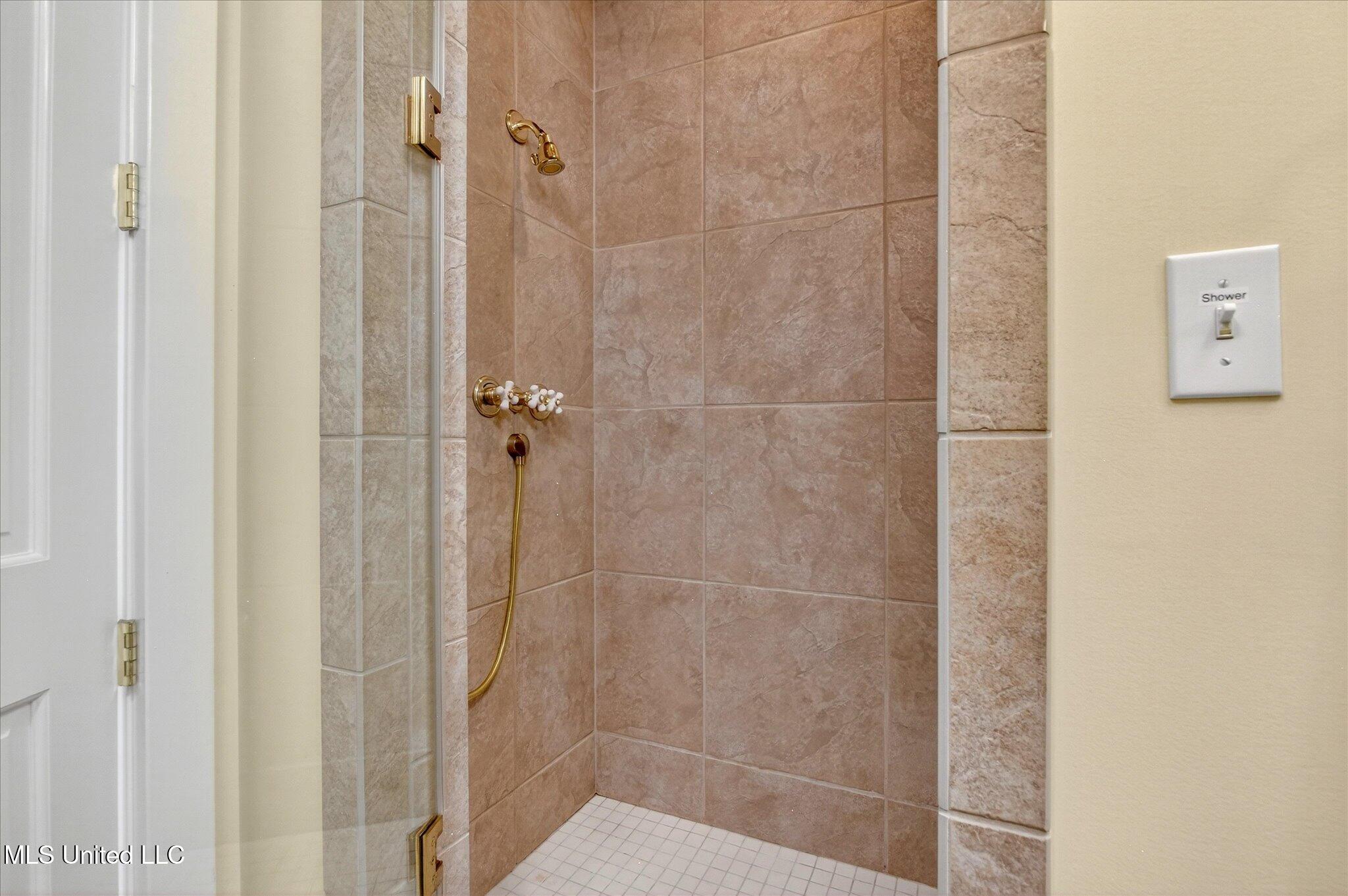 1611 Glenn Swetman Street Property Photo 53