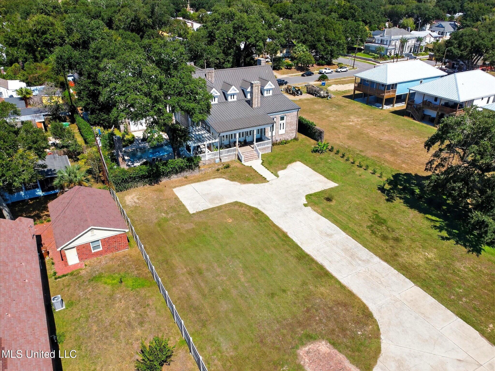 1611 Glenn Swetman Street Property Photo 77