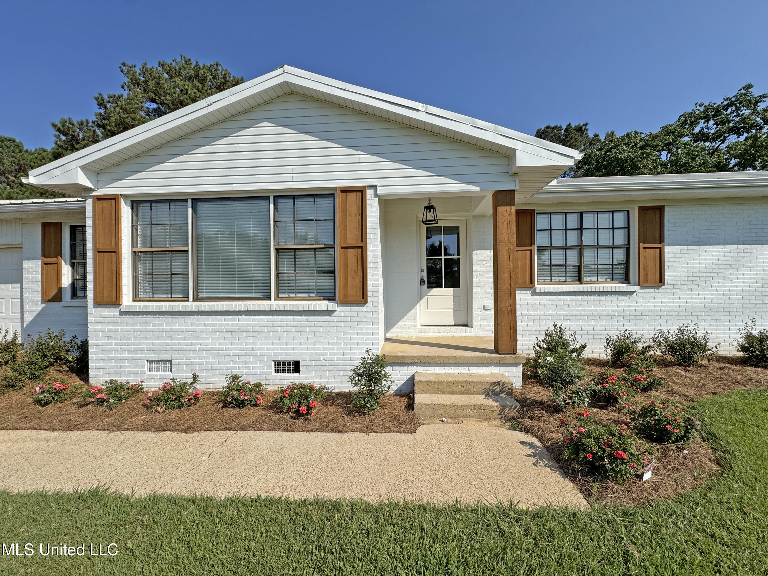 122 Duffey Drive Property Photo 3