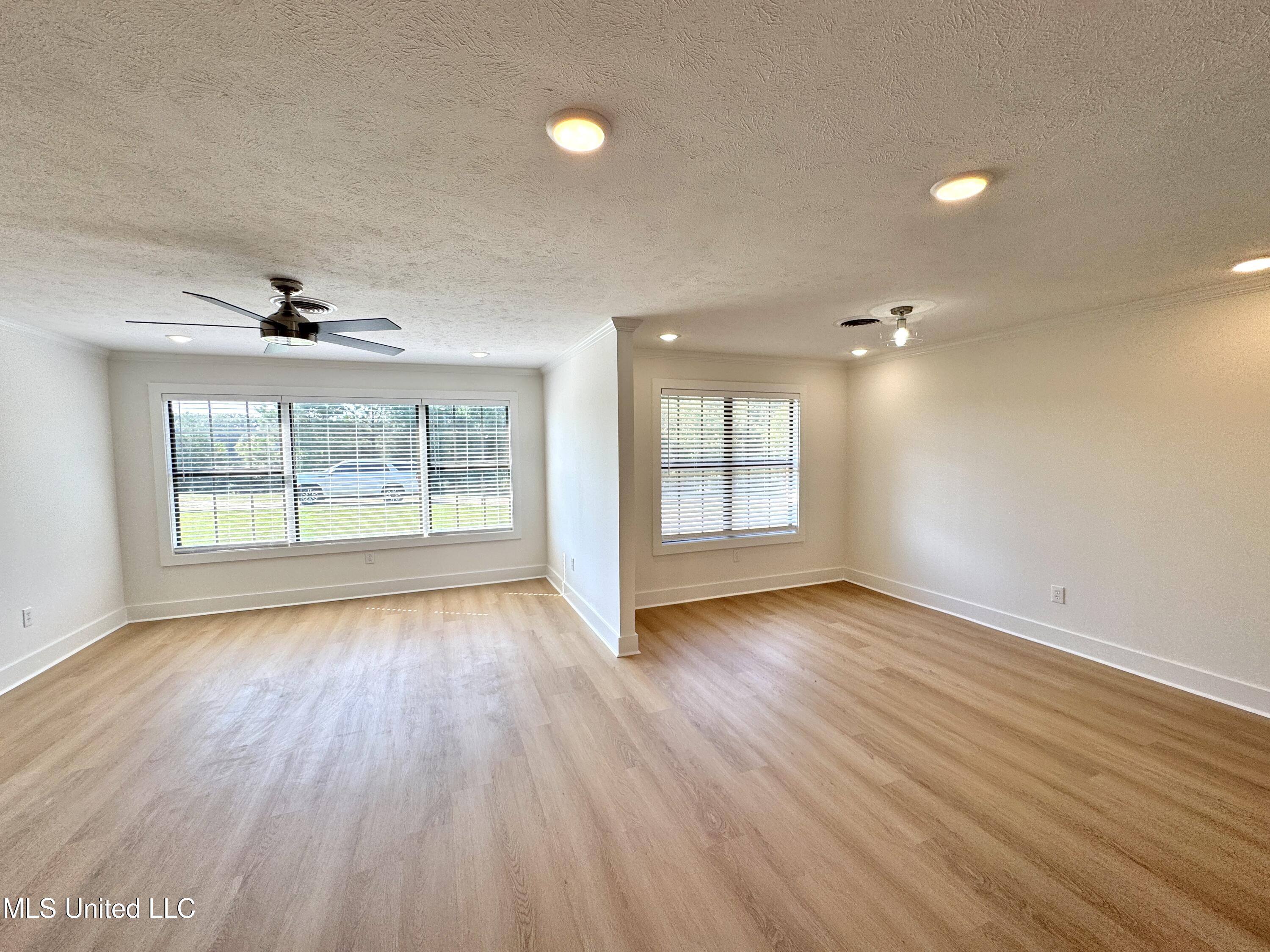 122 Duffey Drive Property Photo 5