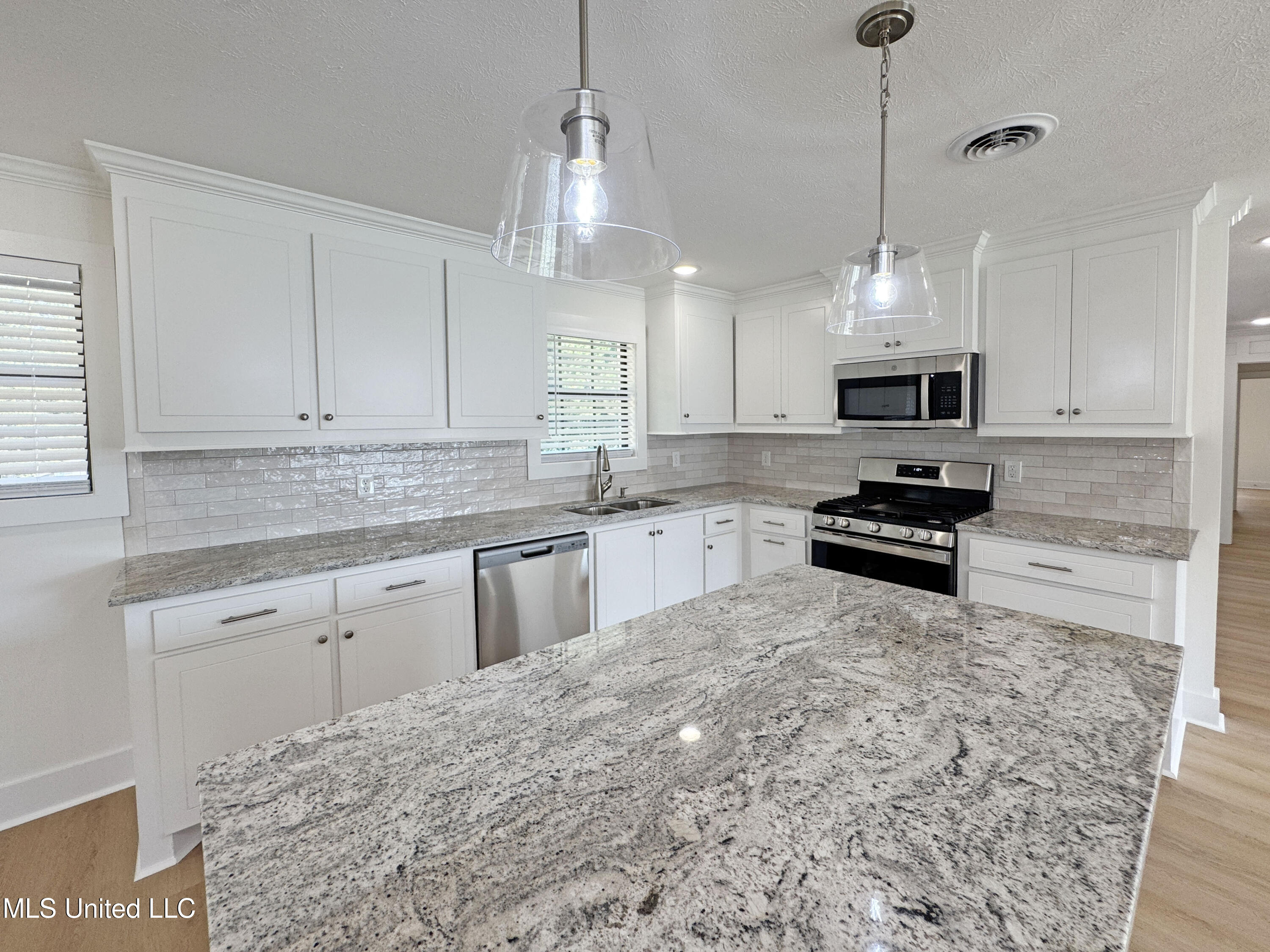 122 Duffey Drive Property Photo 8