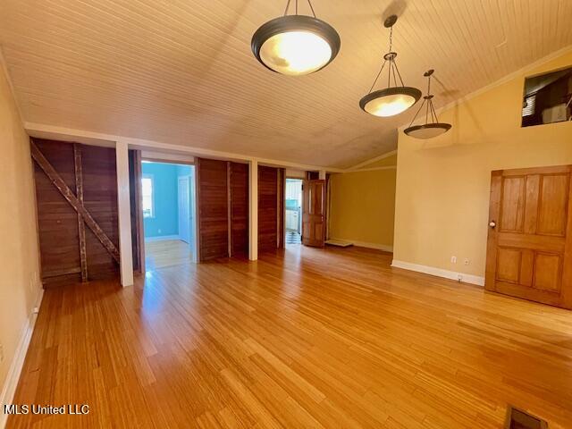 764 Water Street Property Photo 14