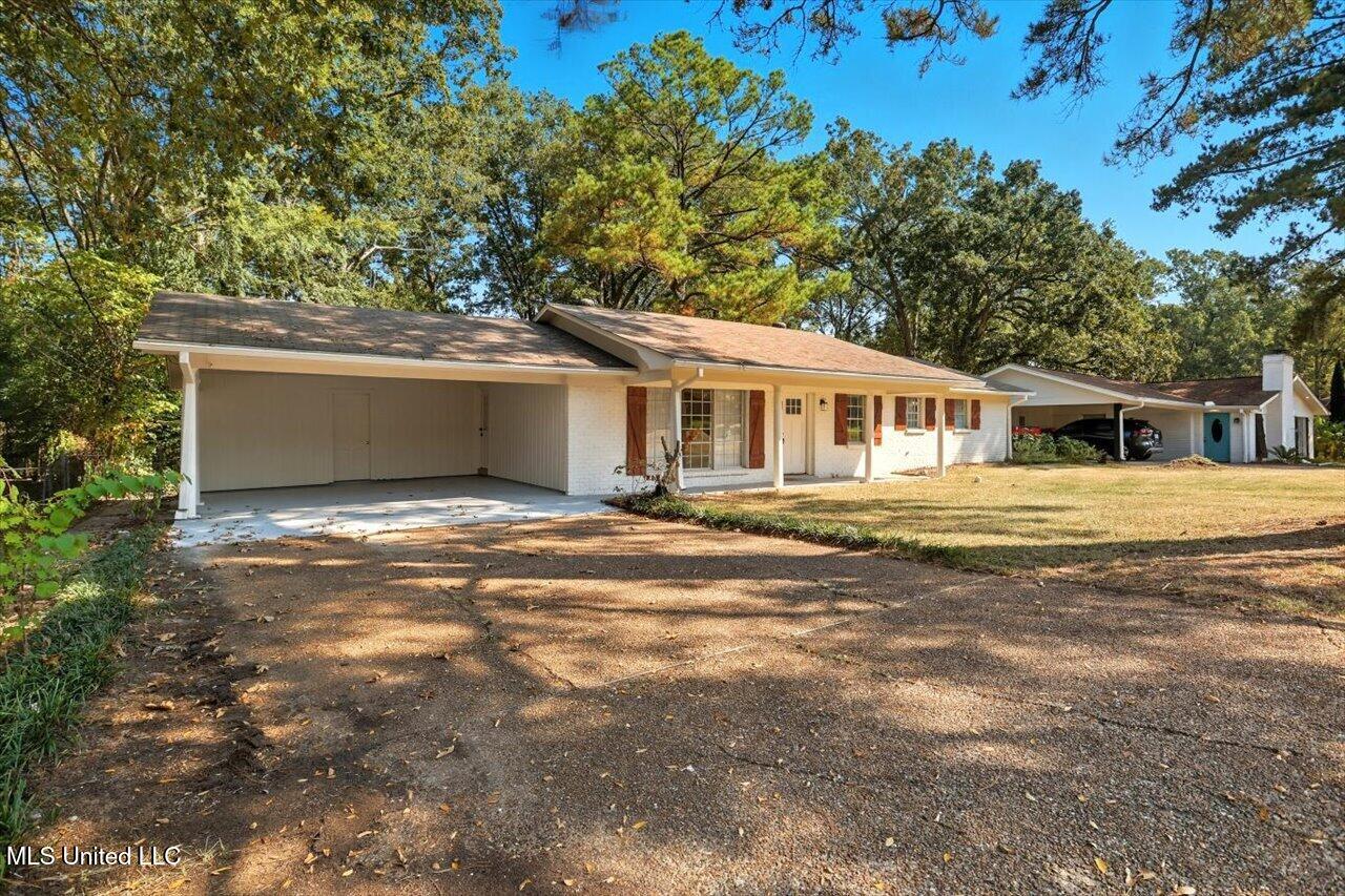 3420 Lanell Lane Property Photo 3