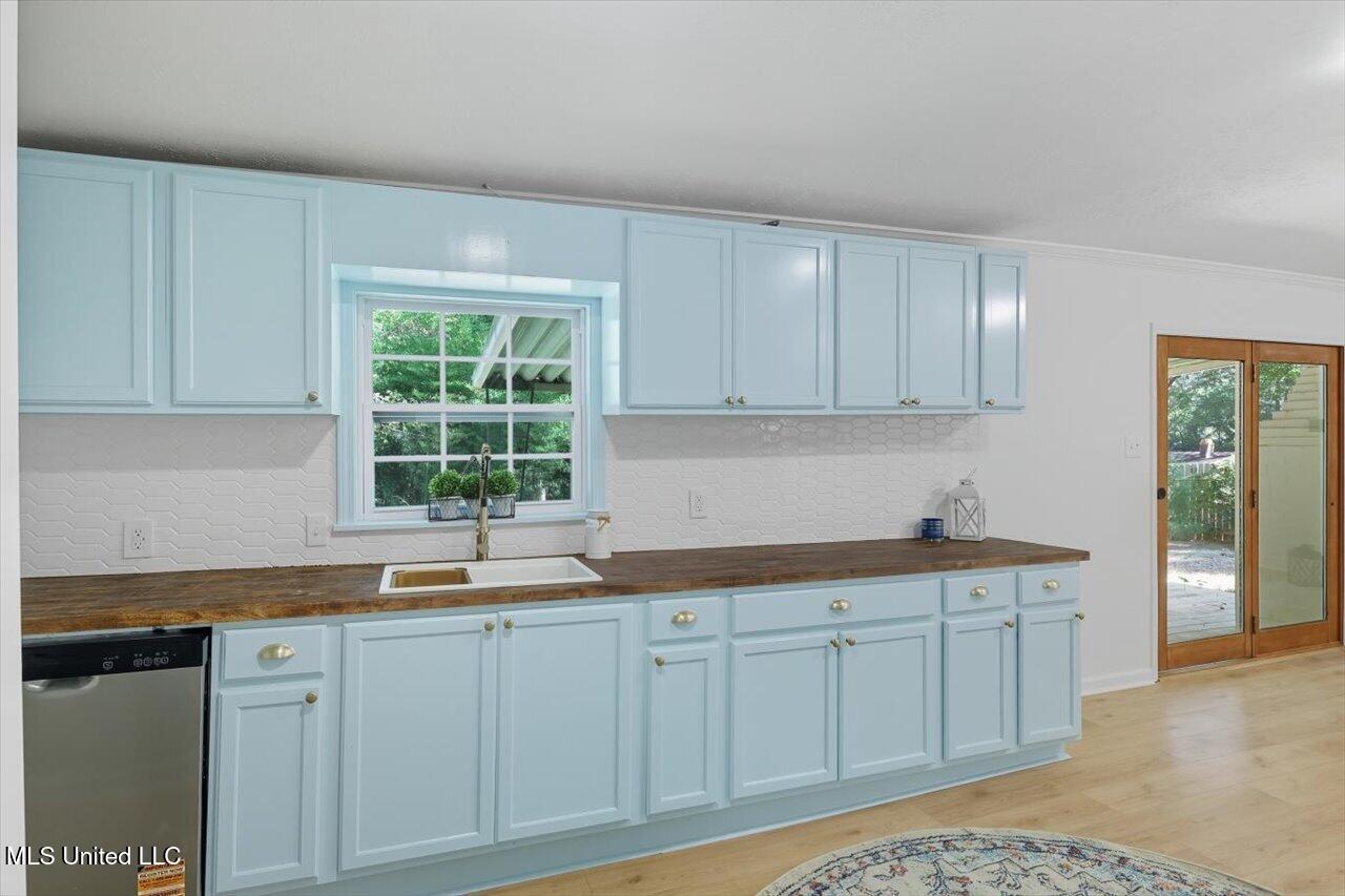 3420 Lanell Lane Property Photo 11