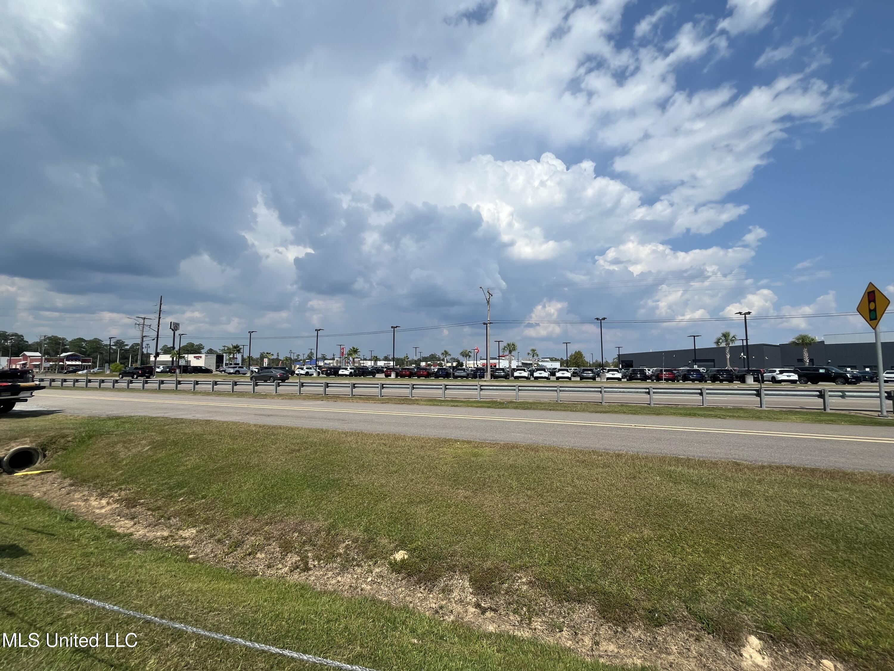 10853 Old Highway 67 Property Photo 4