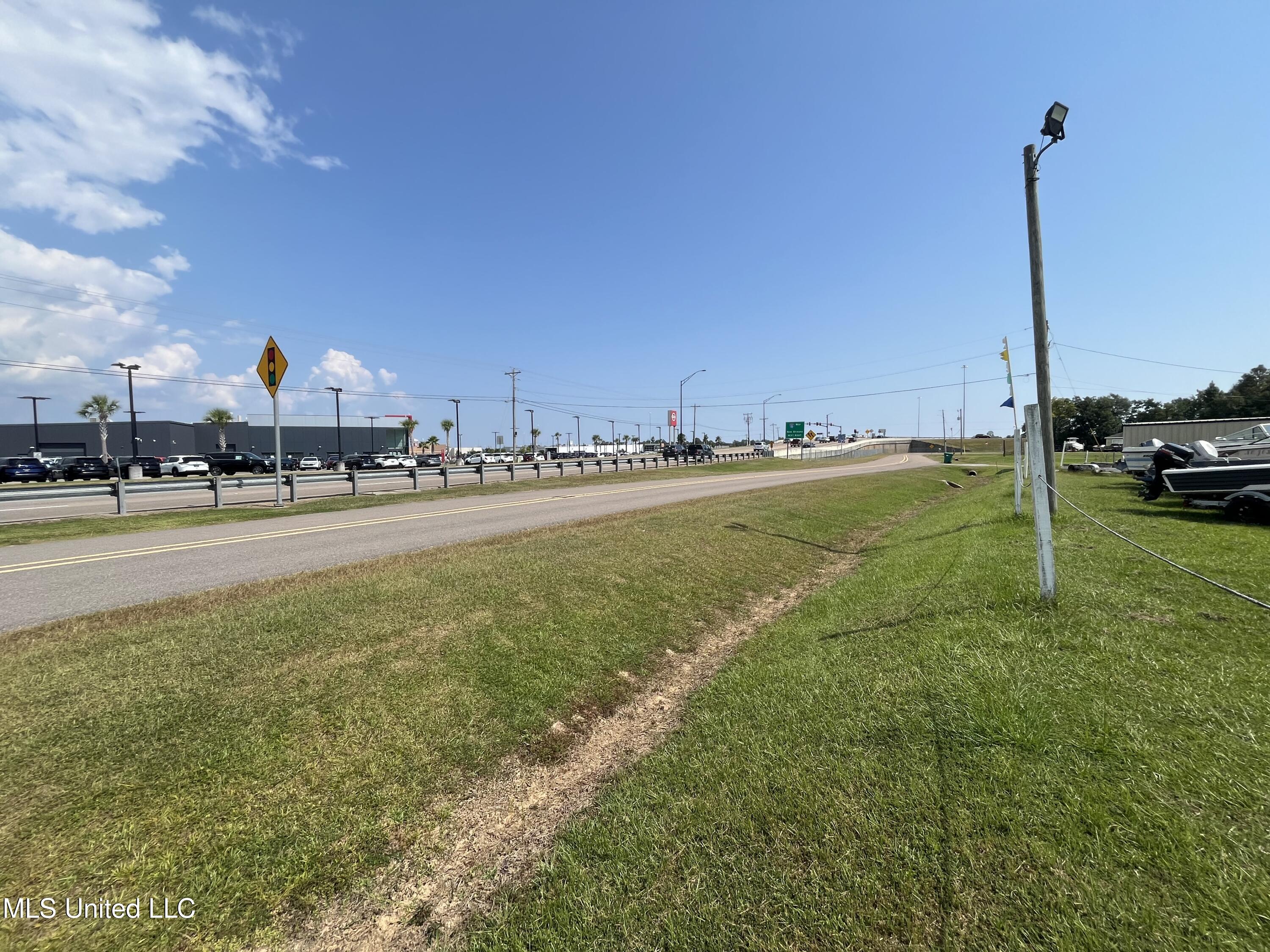 10853 Old Highway 67 Property Photo 7