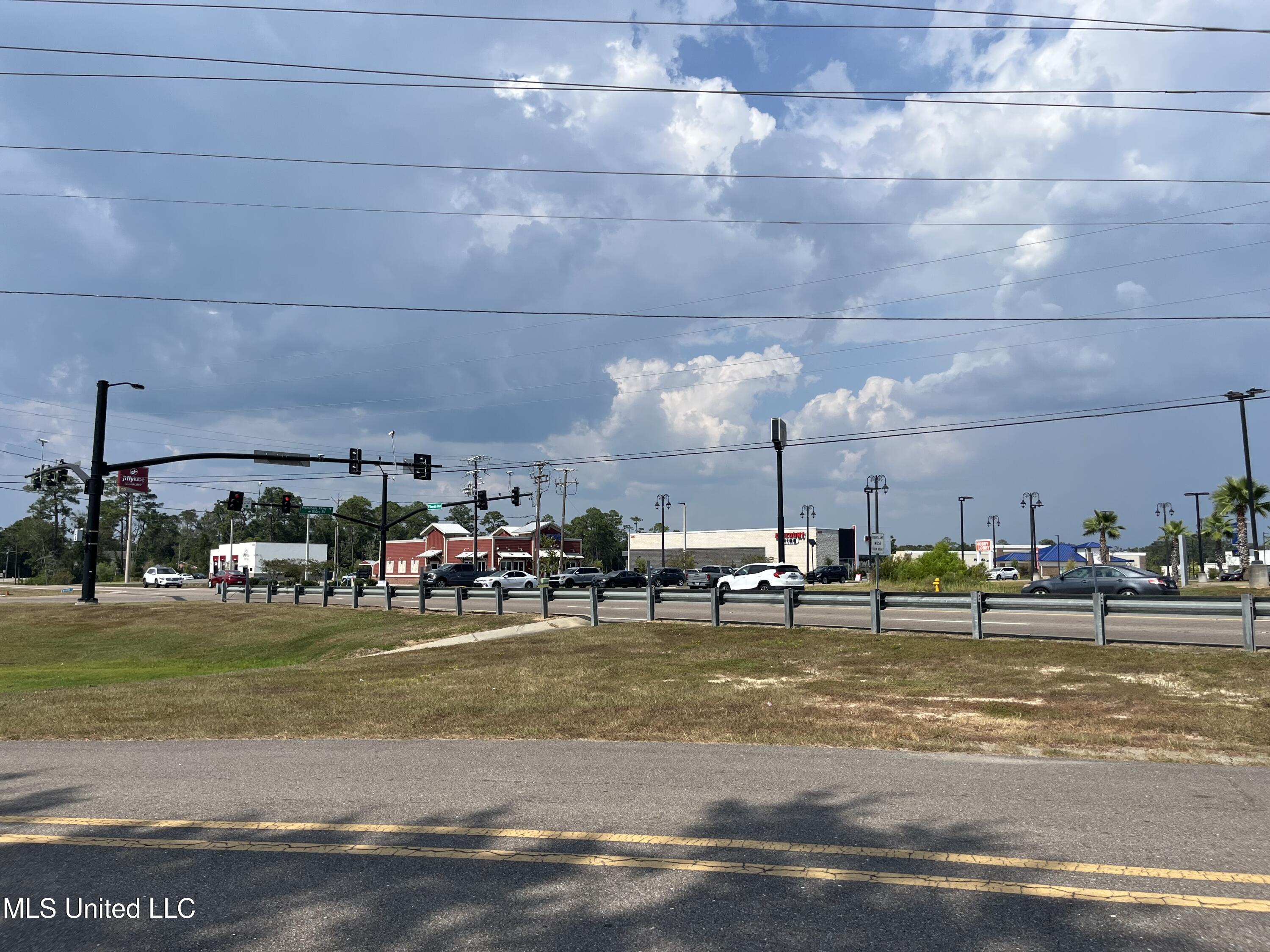 10853 Old Highway 67 Property Photo 13