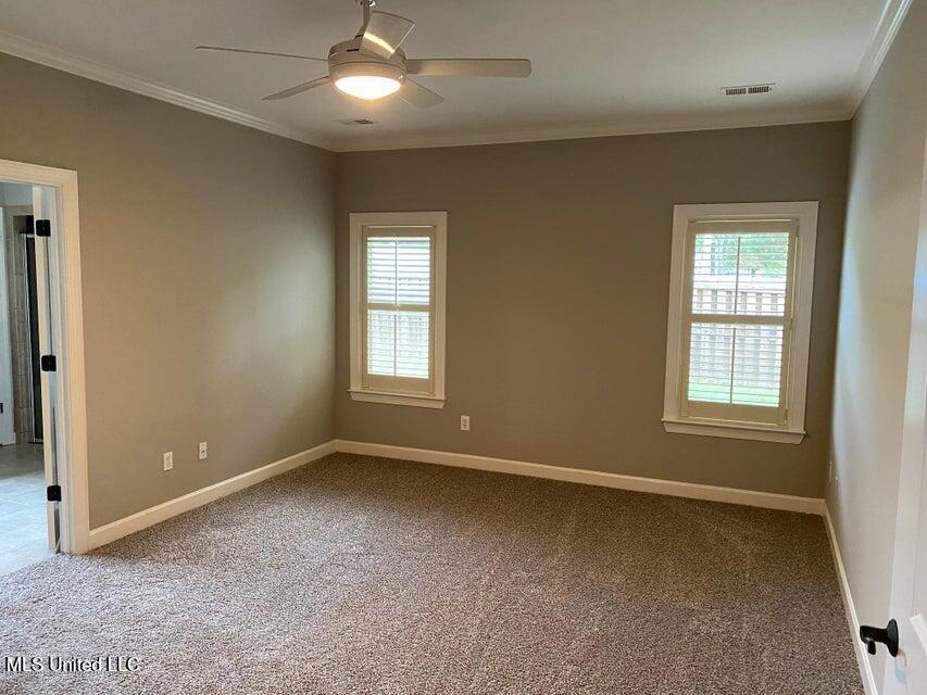 3228 Foxdale Loop Property Photo 8