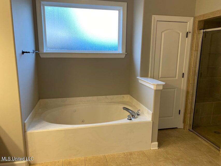 3228 Foxdale Loop Property Photo 12