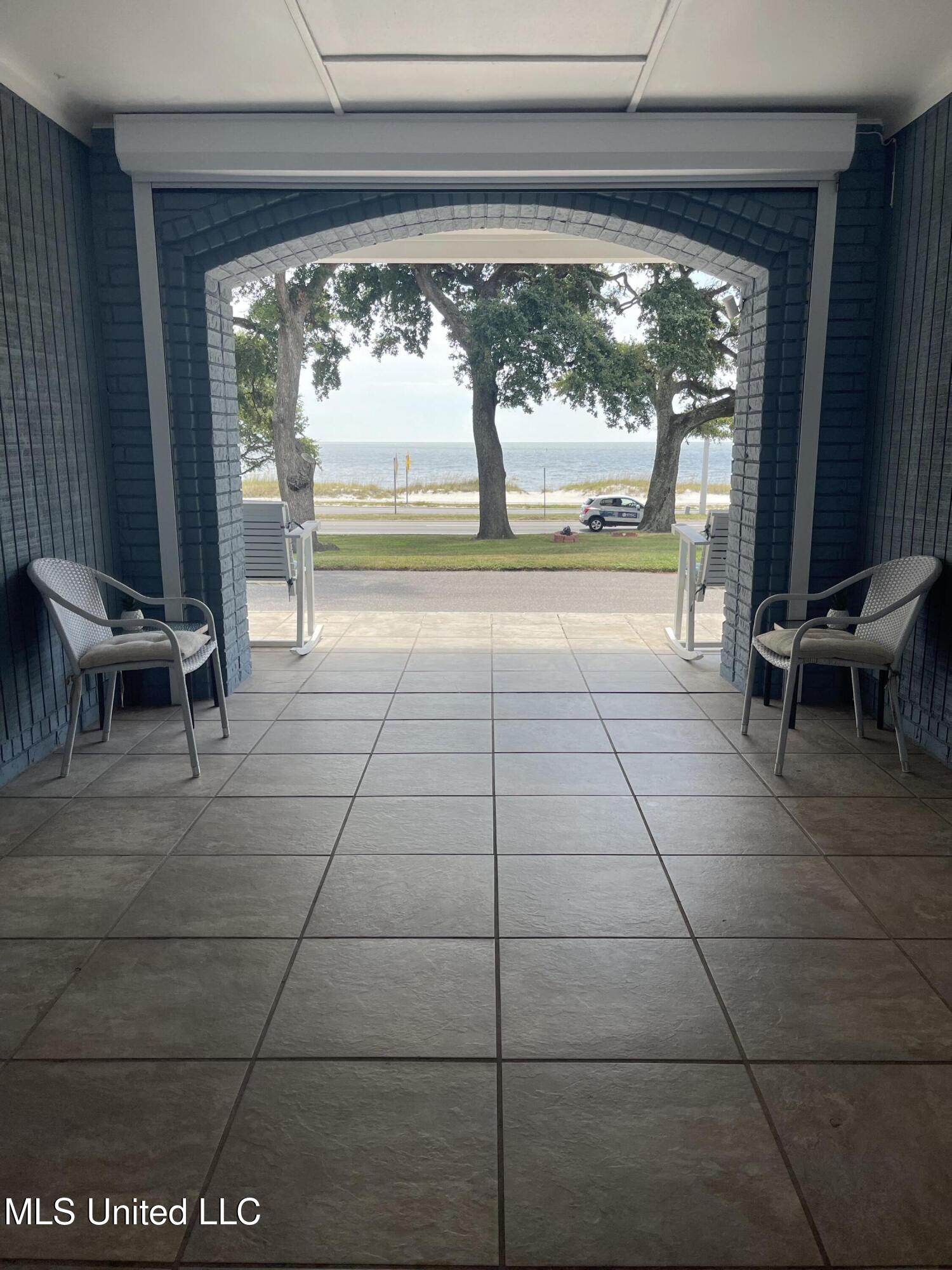 1282 Beach Boulevard Property Photo 5