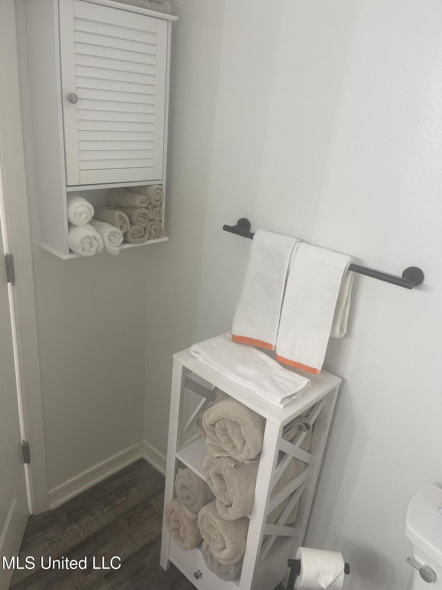 1282 Beach Boulevard Property Photo 19
