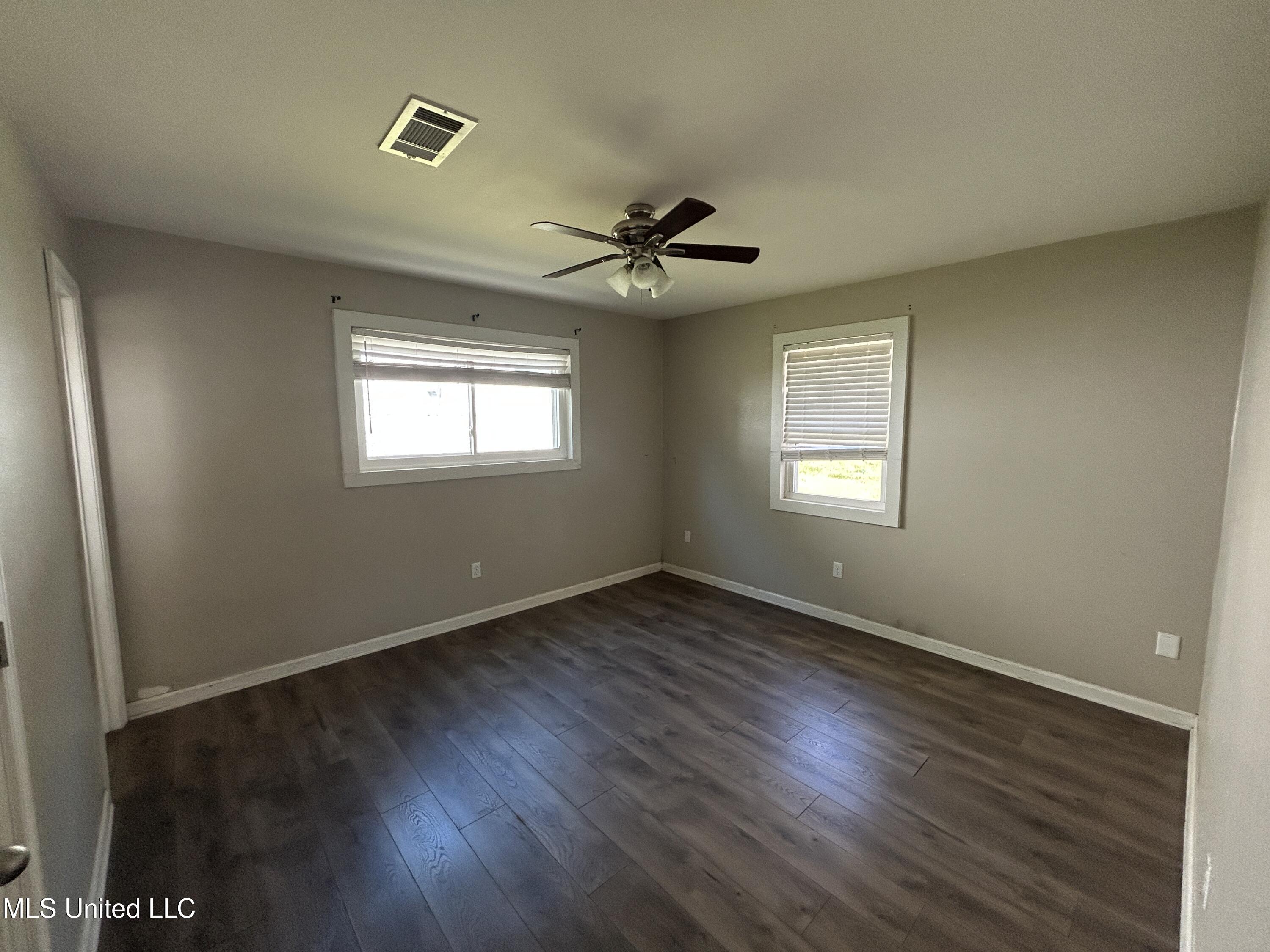 8924 Hamakua Street Property Photo 6