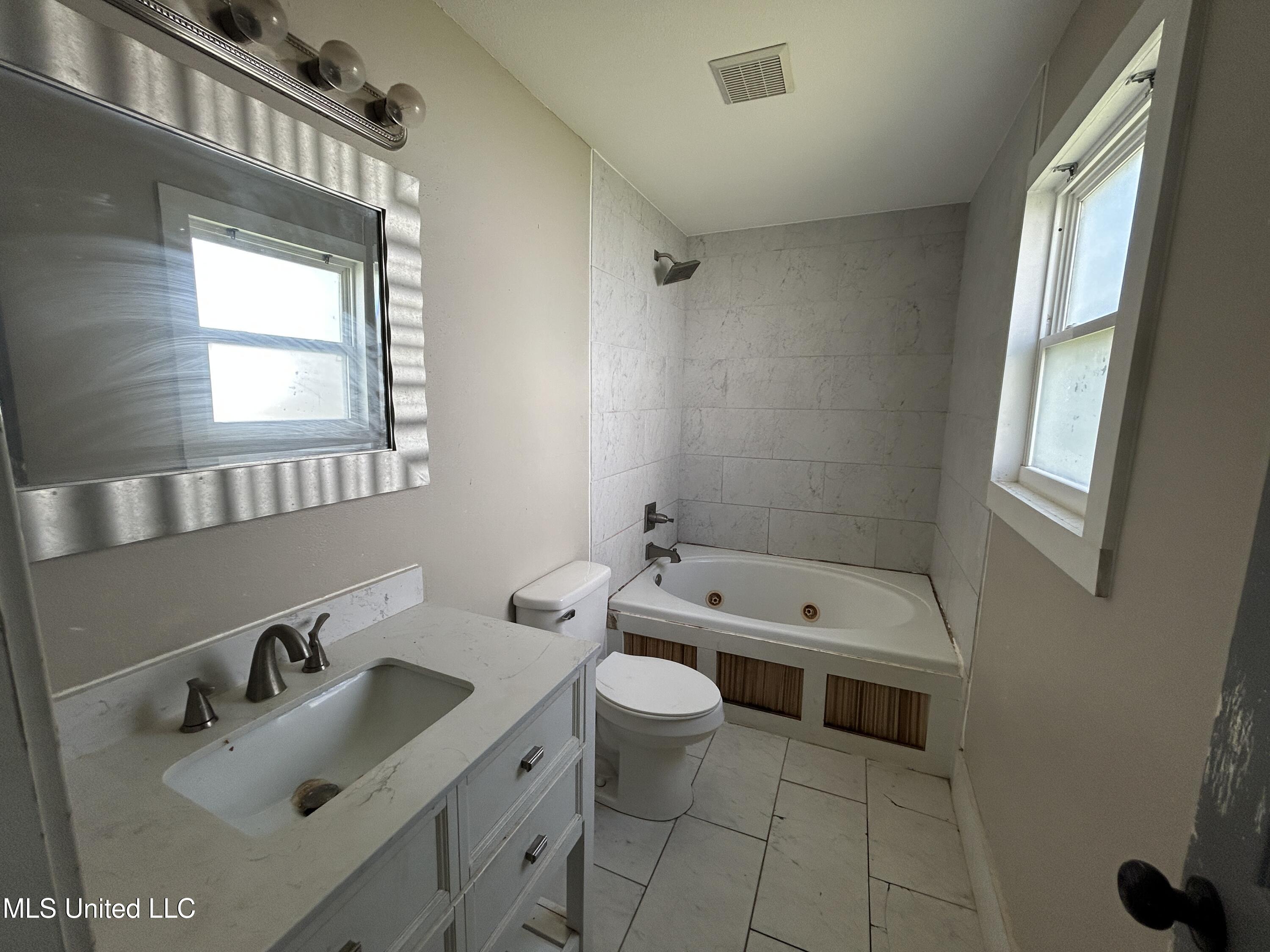 8924 Hamakua Street Property Photo 7