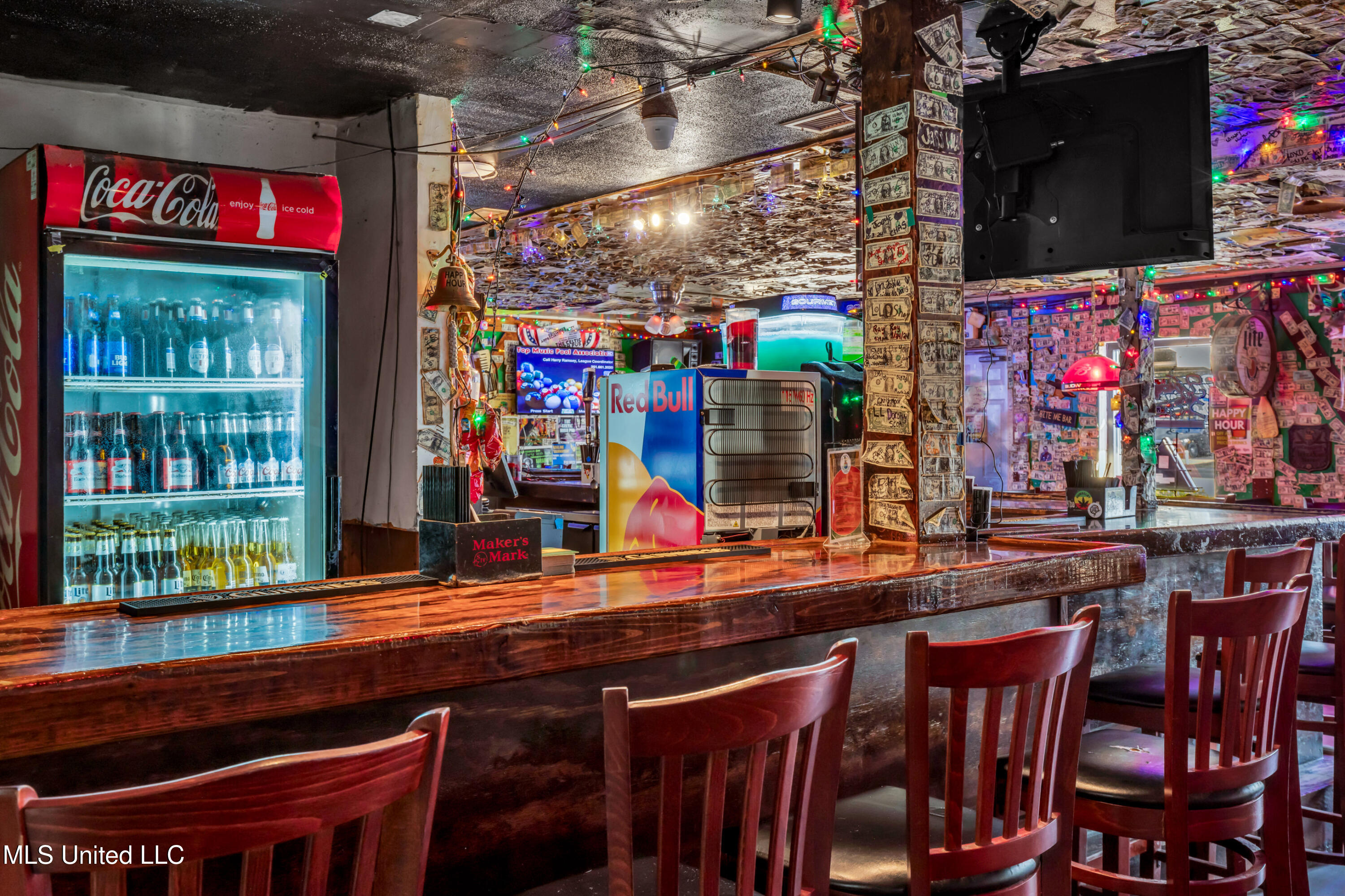 4901 Chicot Road Property Photo 32