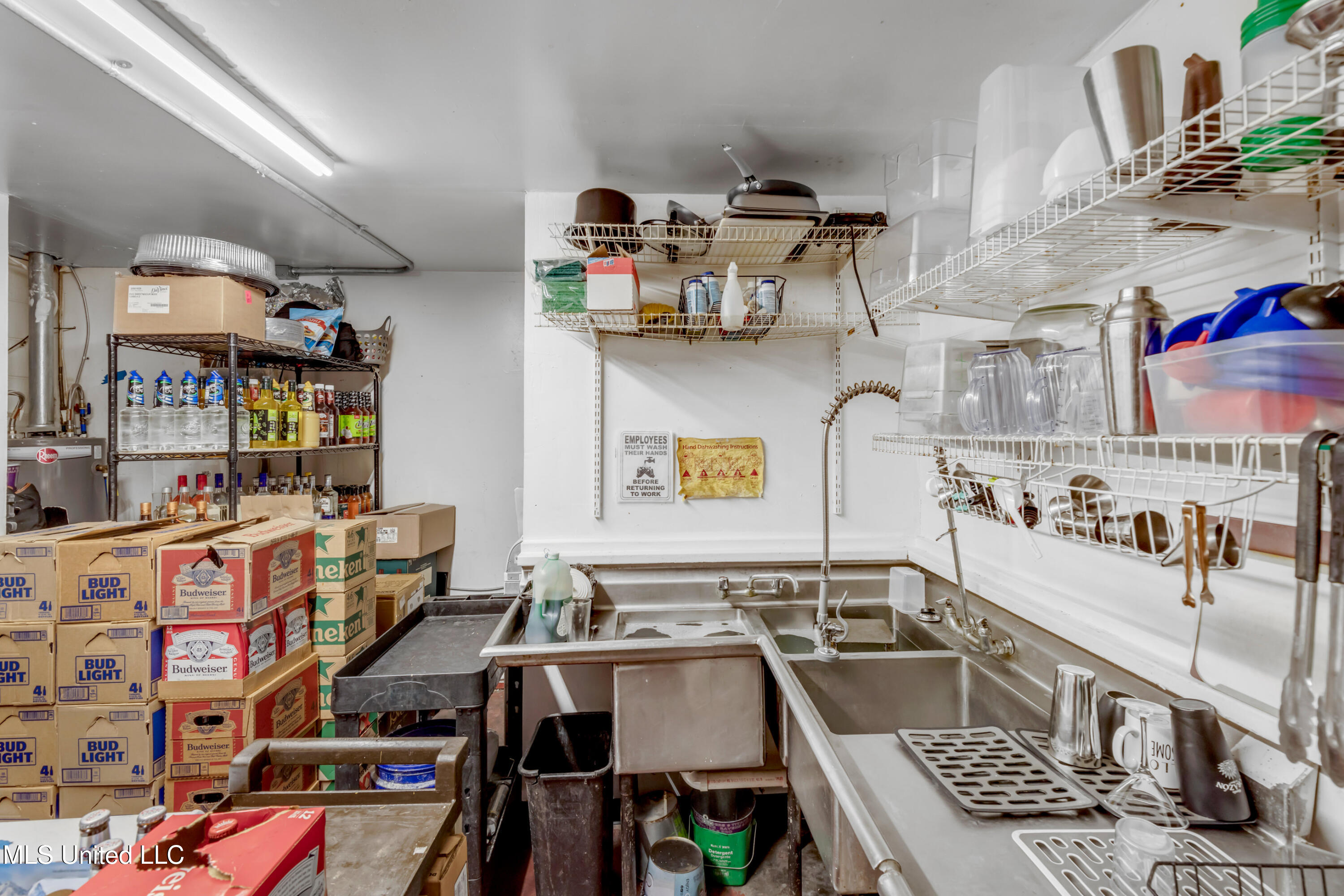 4901 Chicot Road Property Photo 40