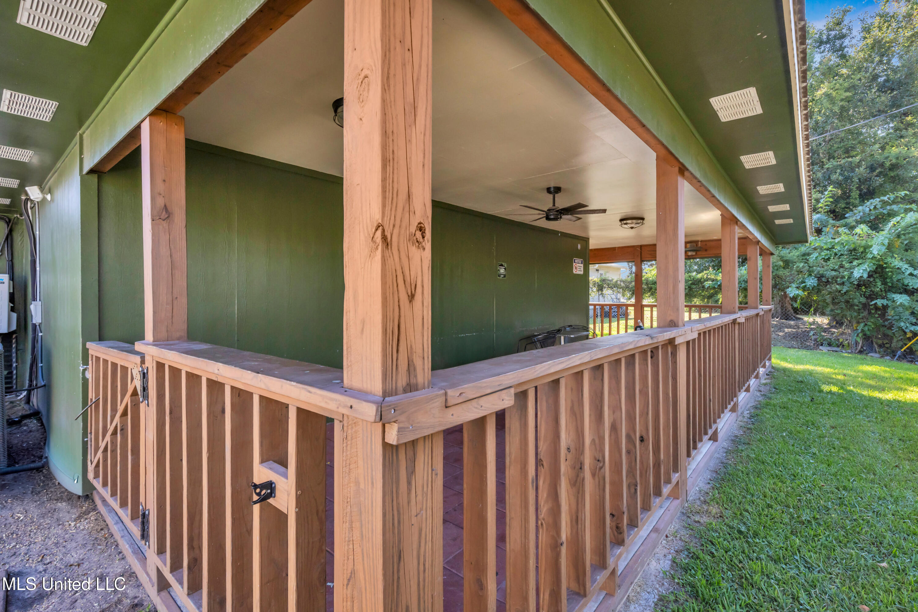 4901 Chicot Road Property Photo 43