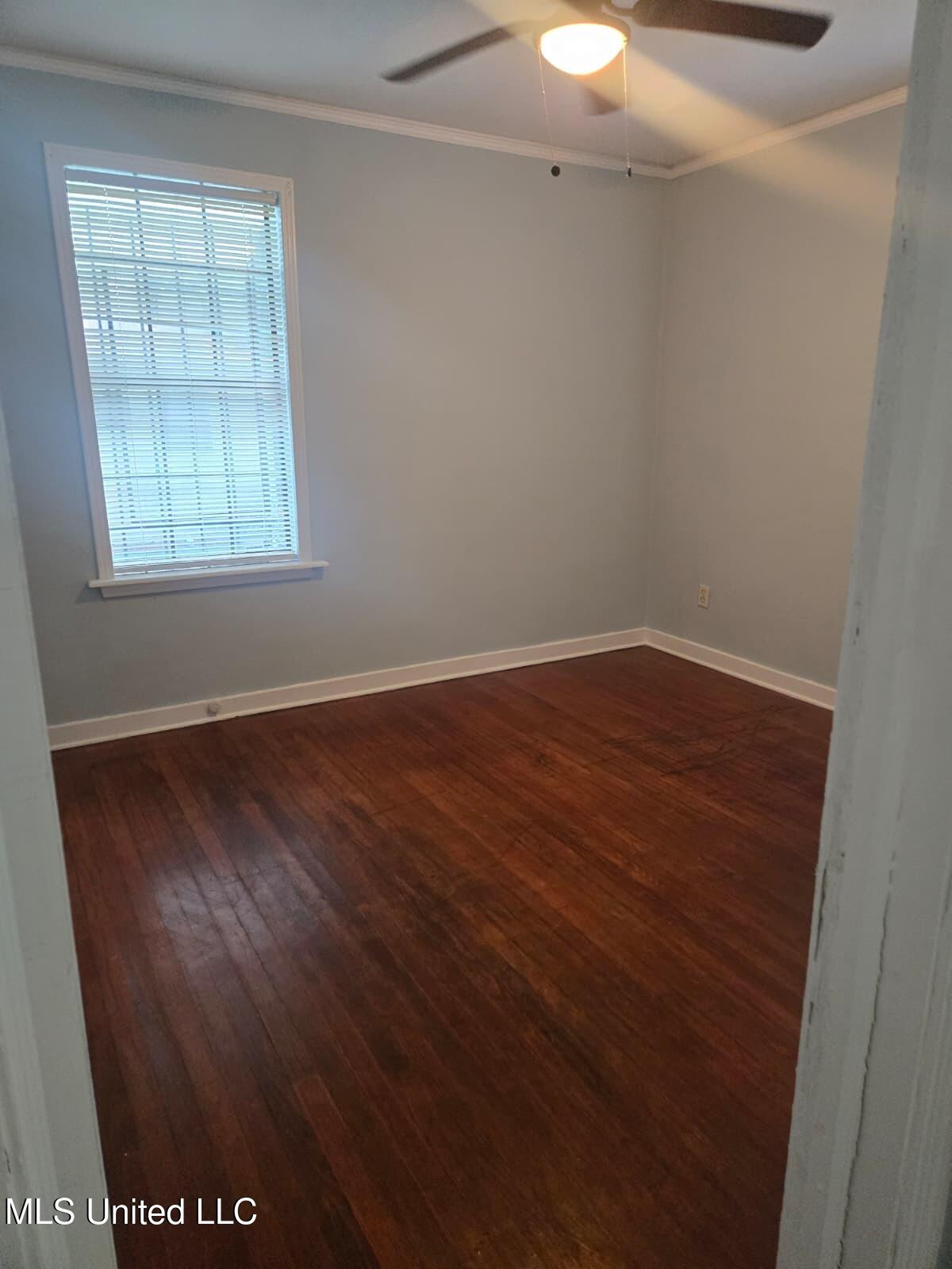 530 Avalon Road Property Photo 6