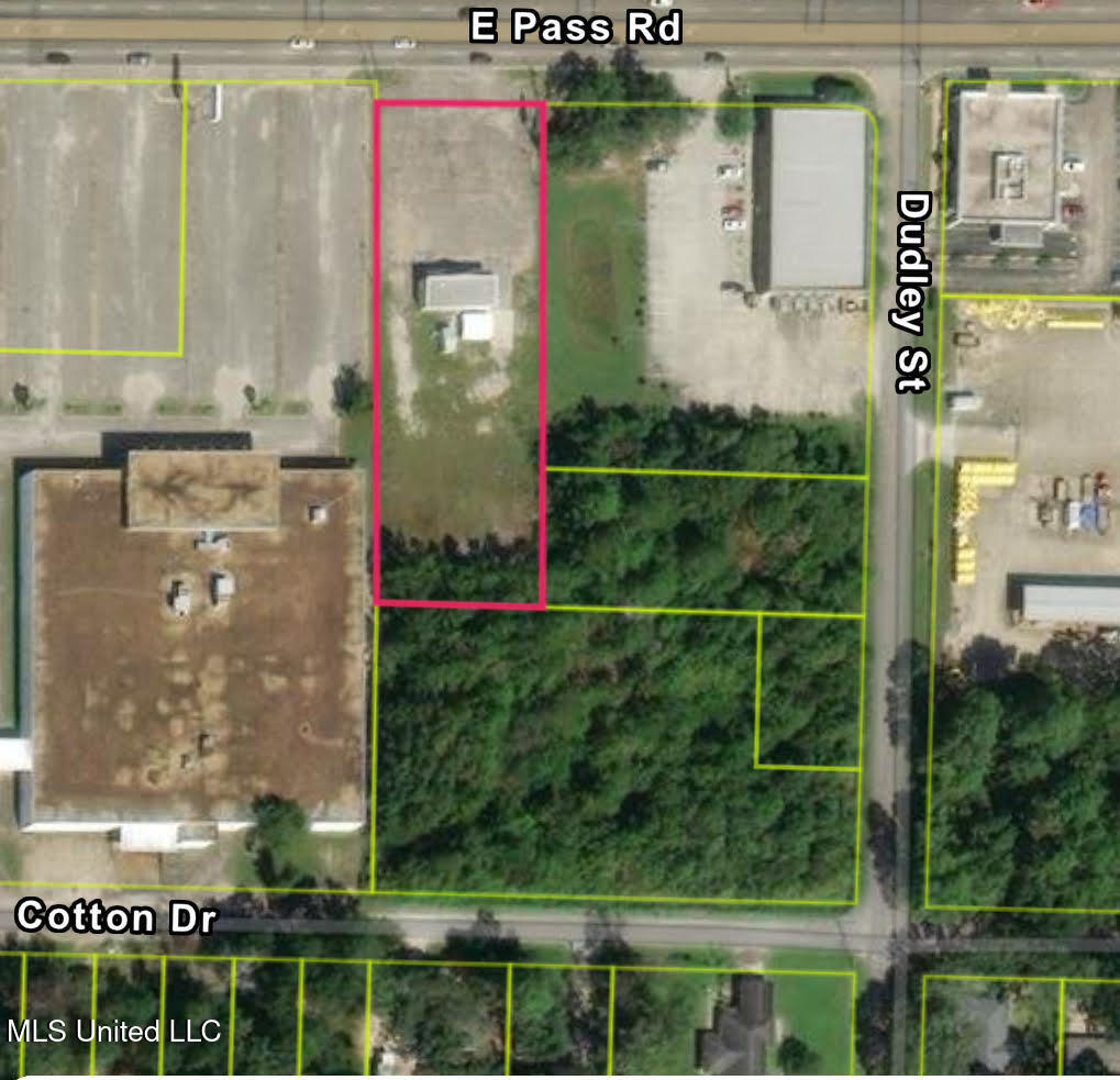 2011 E Pass Road Property Photo 2