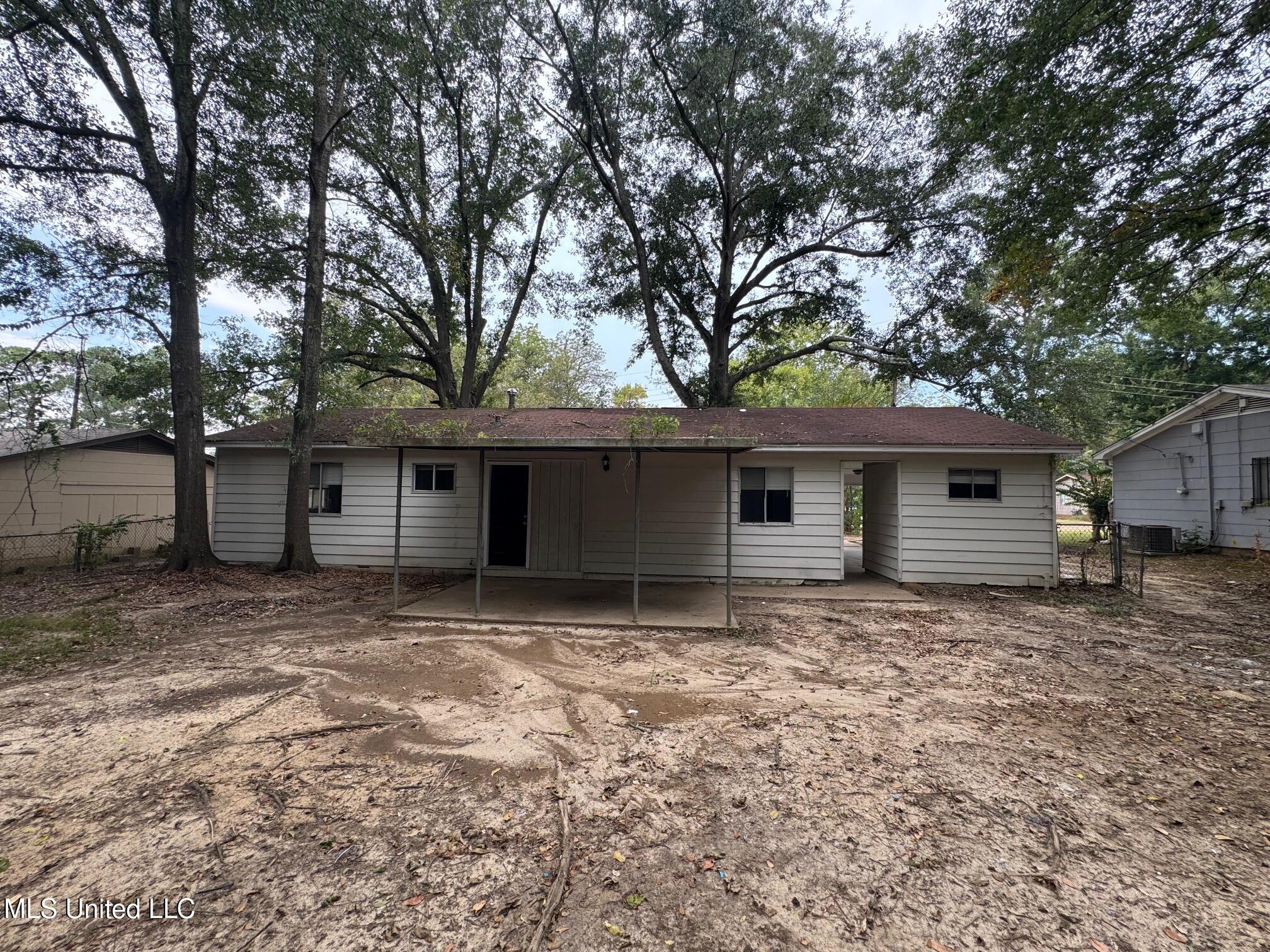 5620 Hearn Street Property Photo 15