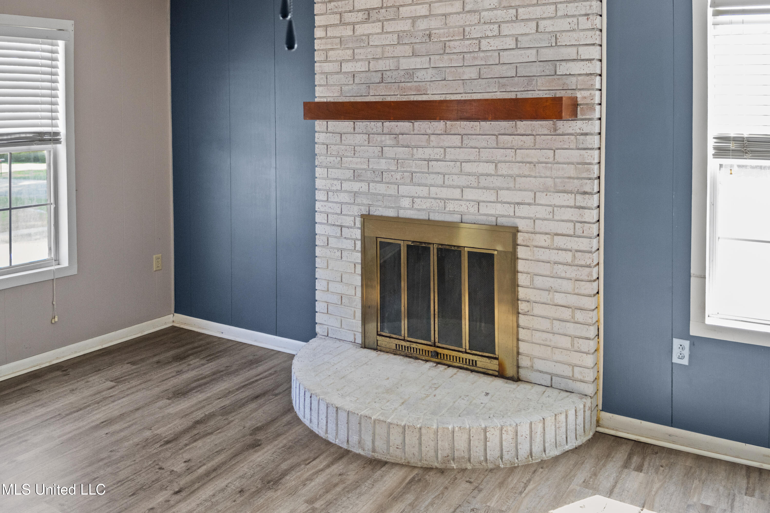 515 Lakeview Avenue Property Photo 6