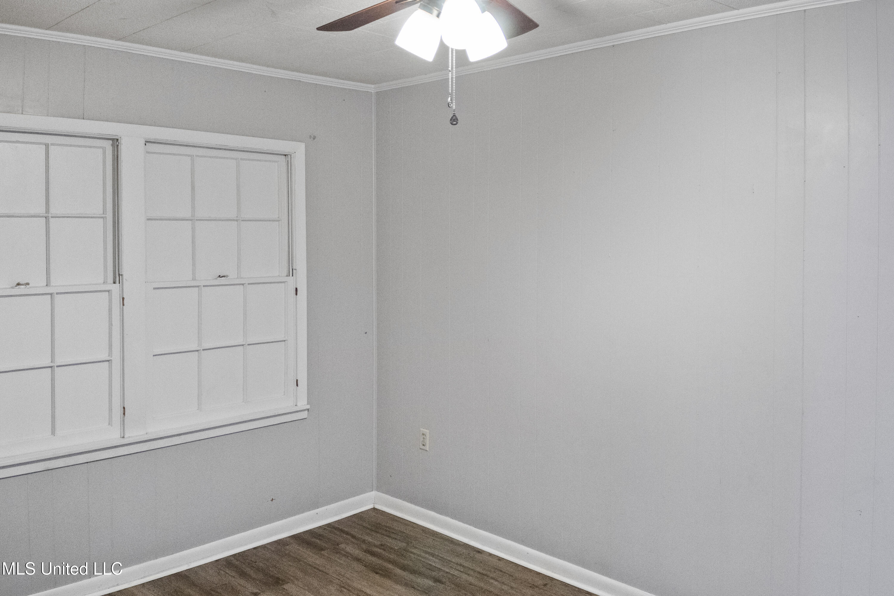 515 Lakeview Avenue Property Photo 13