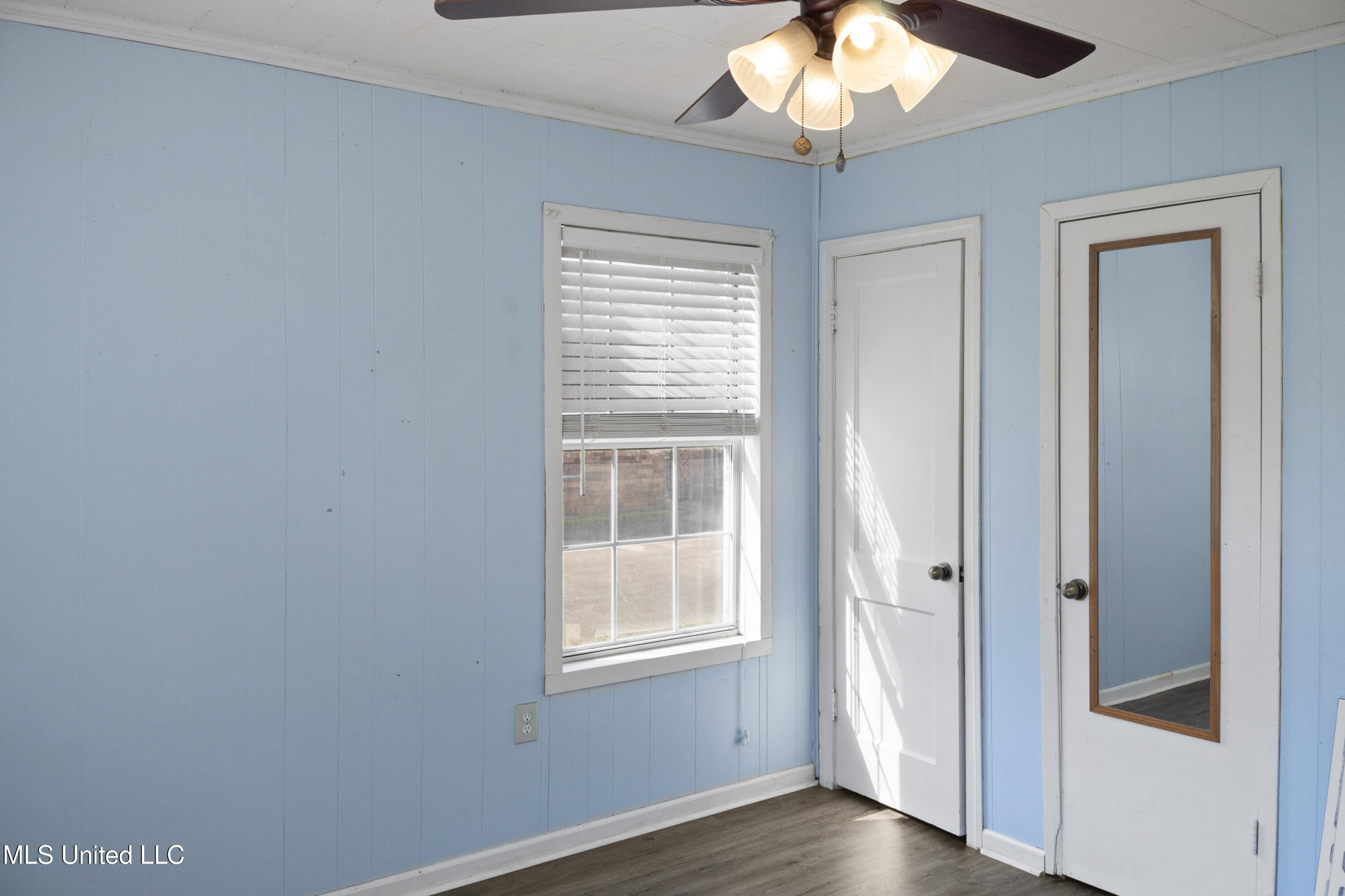 515 Lakeview Avenue Property Photo 14