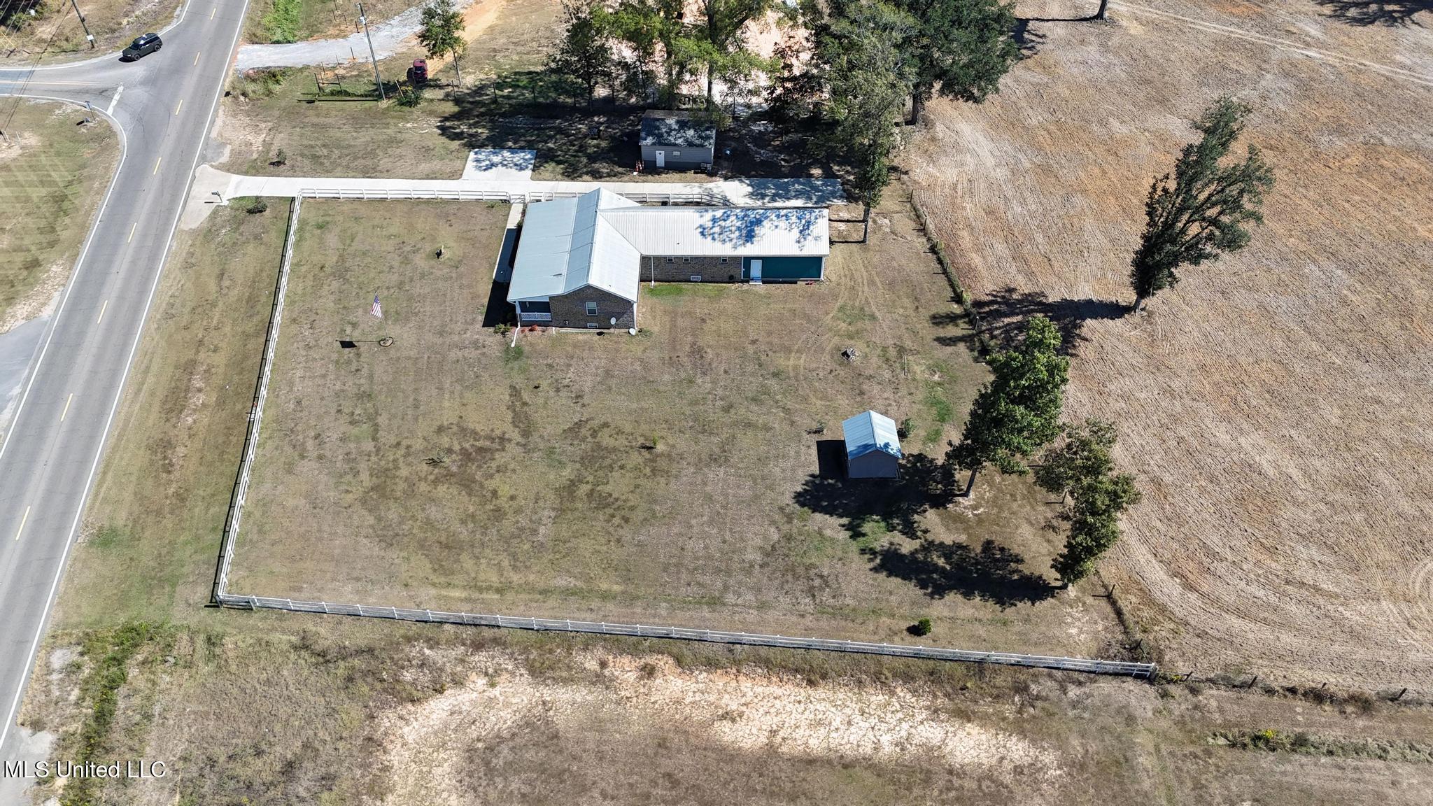 15273 Highway 26 Property Photo 32