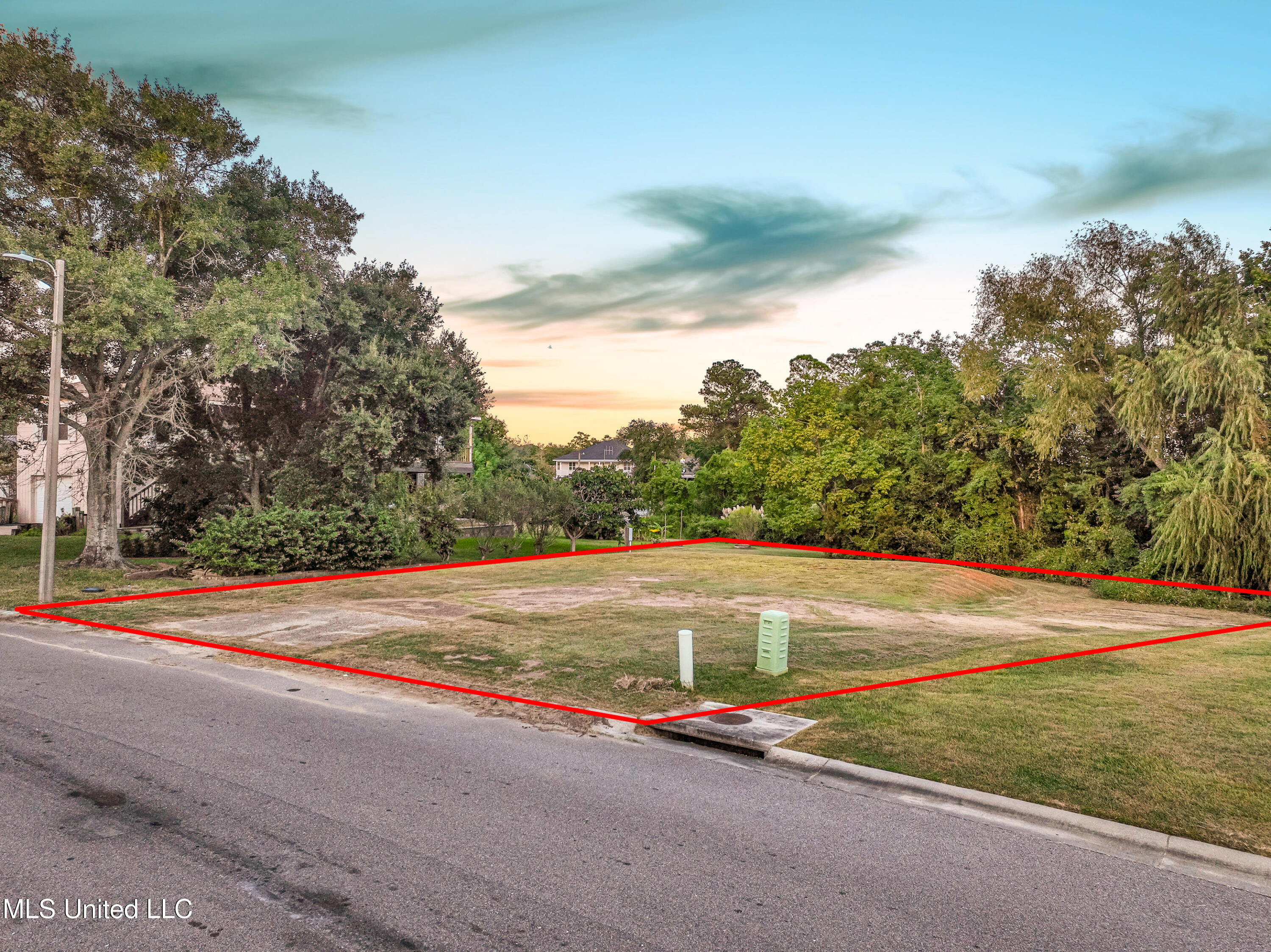 1931 Bayside Drive Property Photo 8