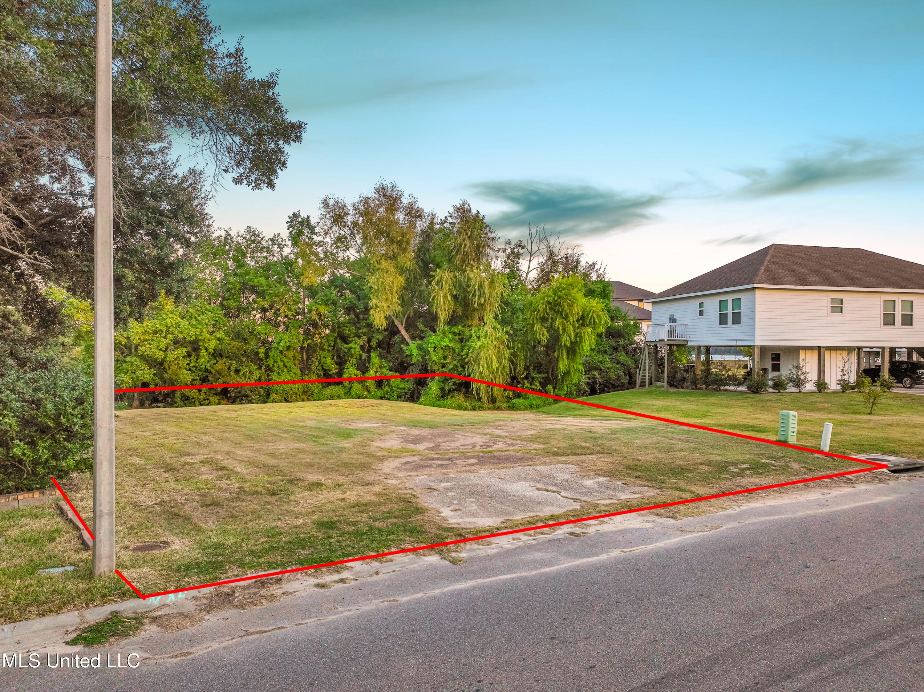 1931 Bayside Drive Property Photo 9