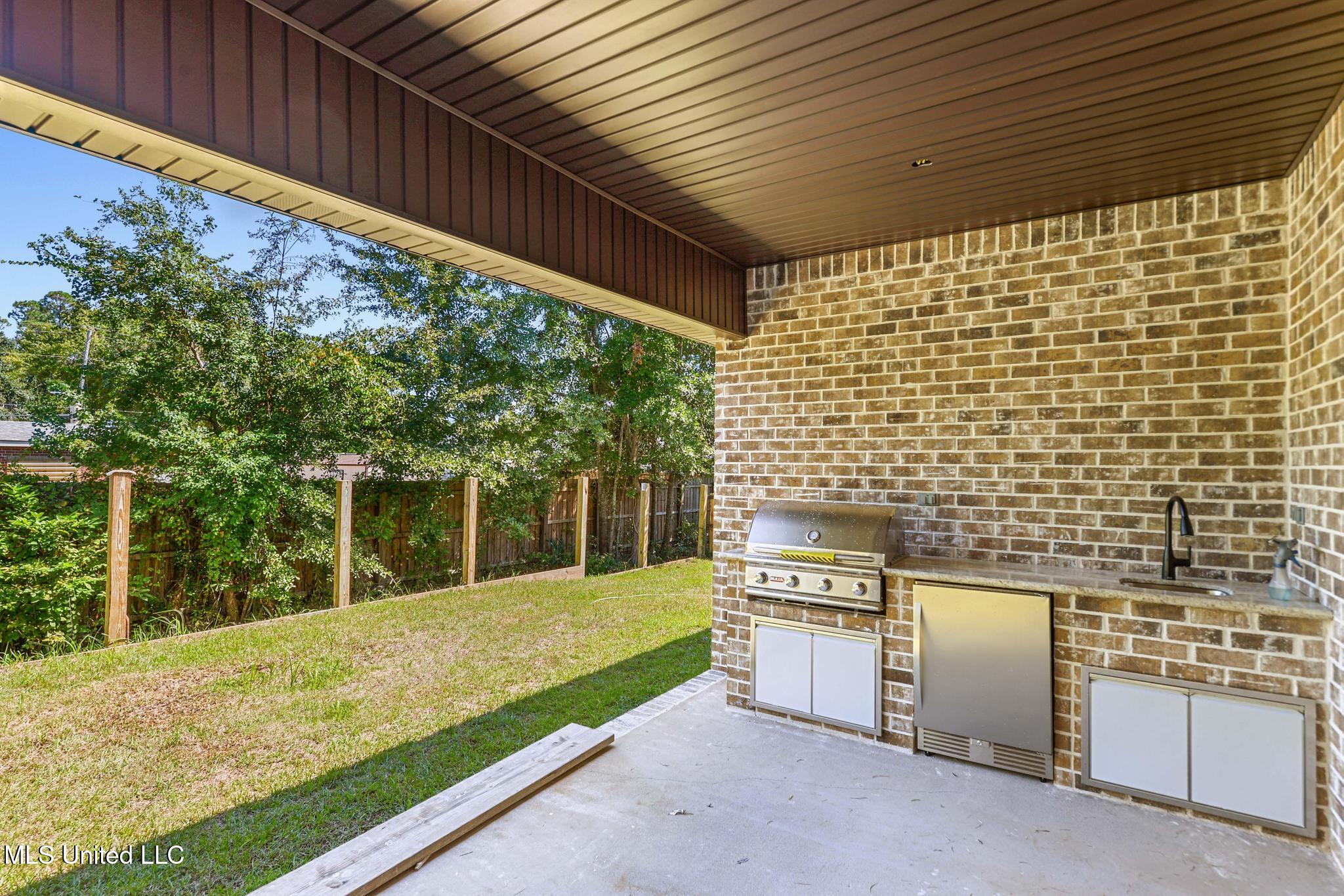 138 Destiny Oaks Drive Property Photo 35