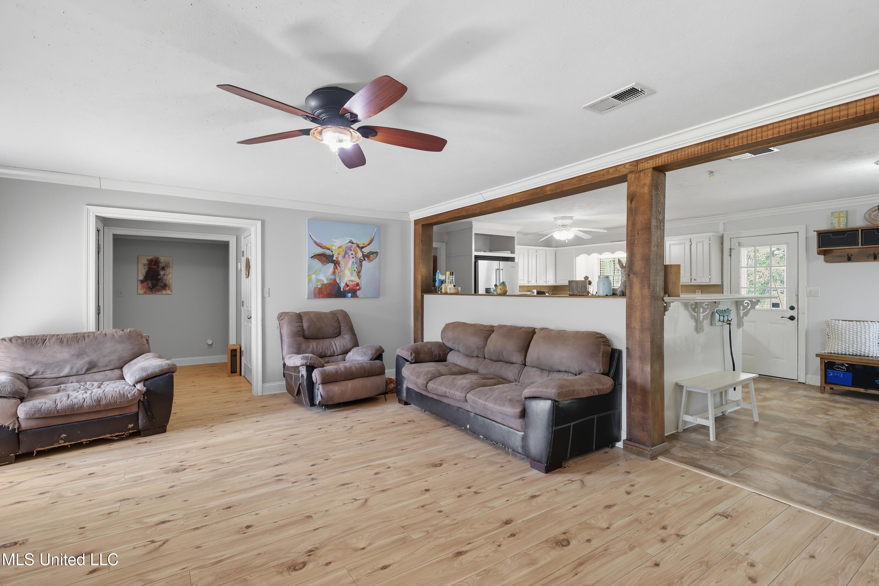 108 Wynndale Lake Road Property Photo 7