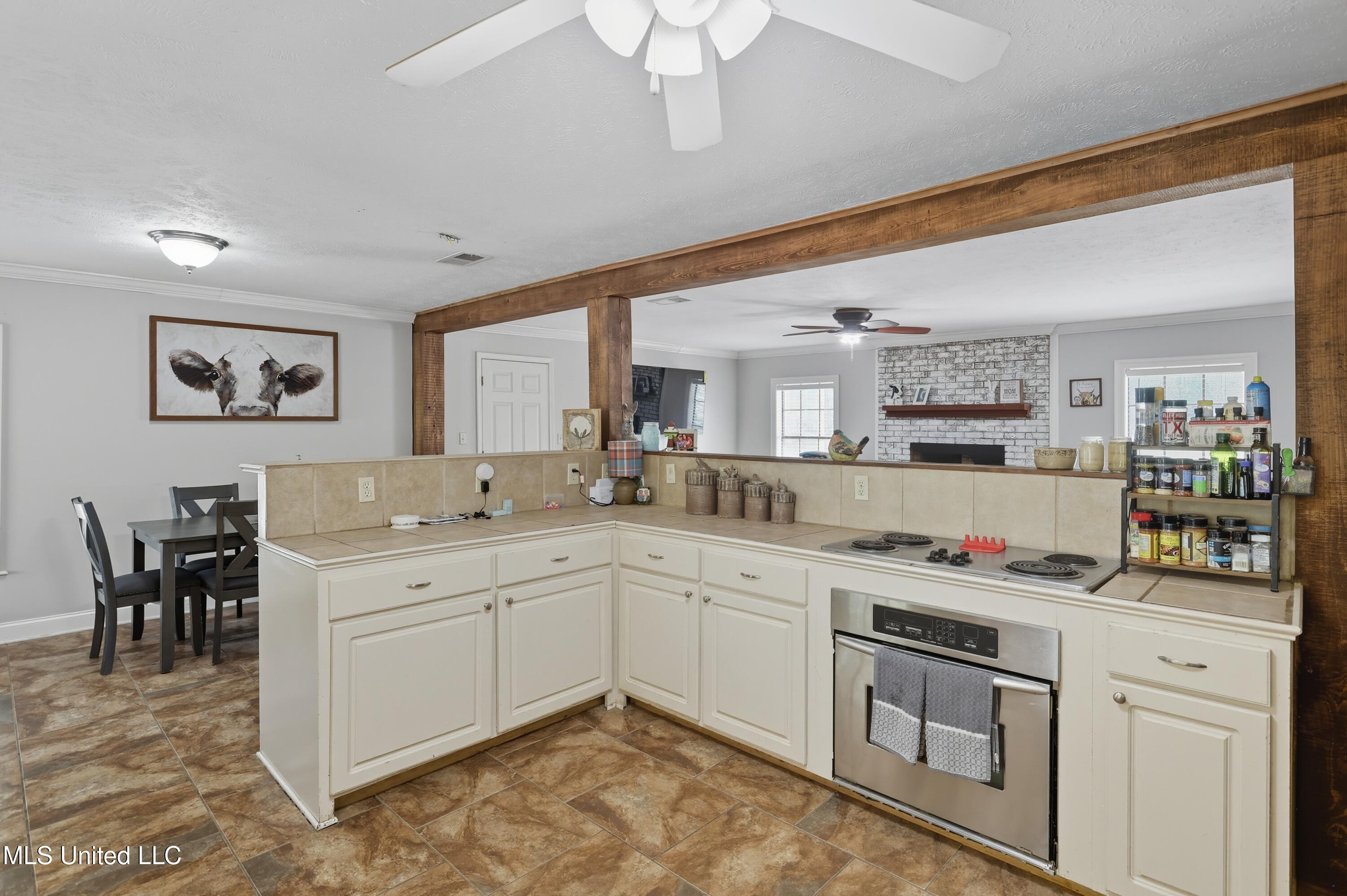 108 Wynndale Lake Road Property Photo 11