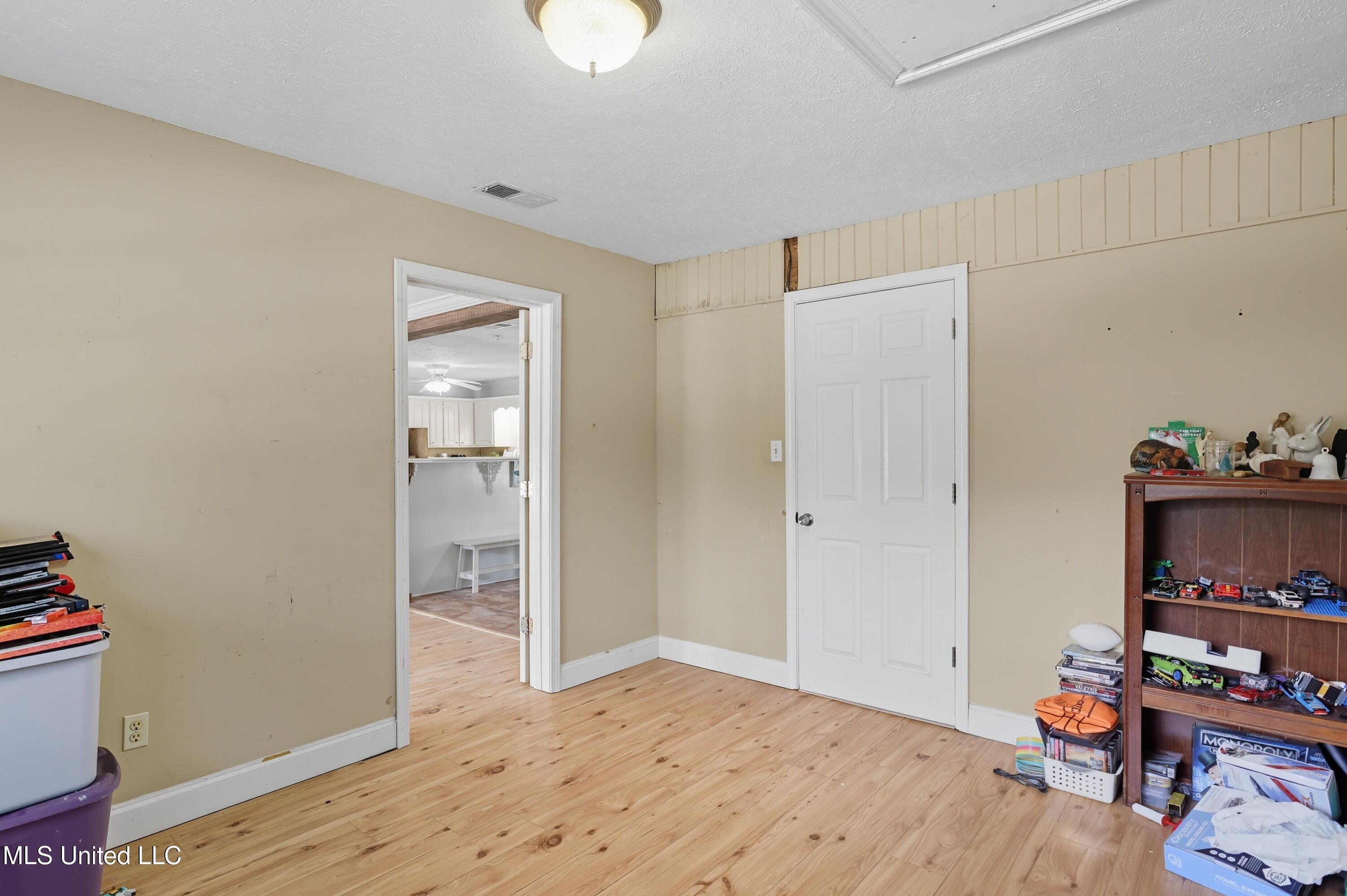 108 Wynndale Lake Road Property Photo 26