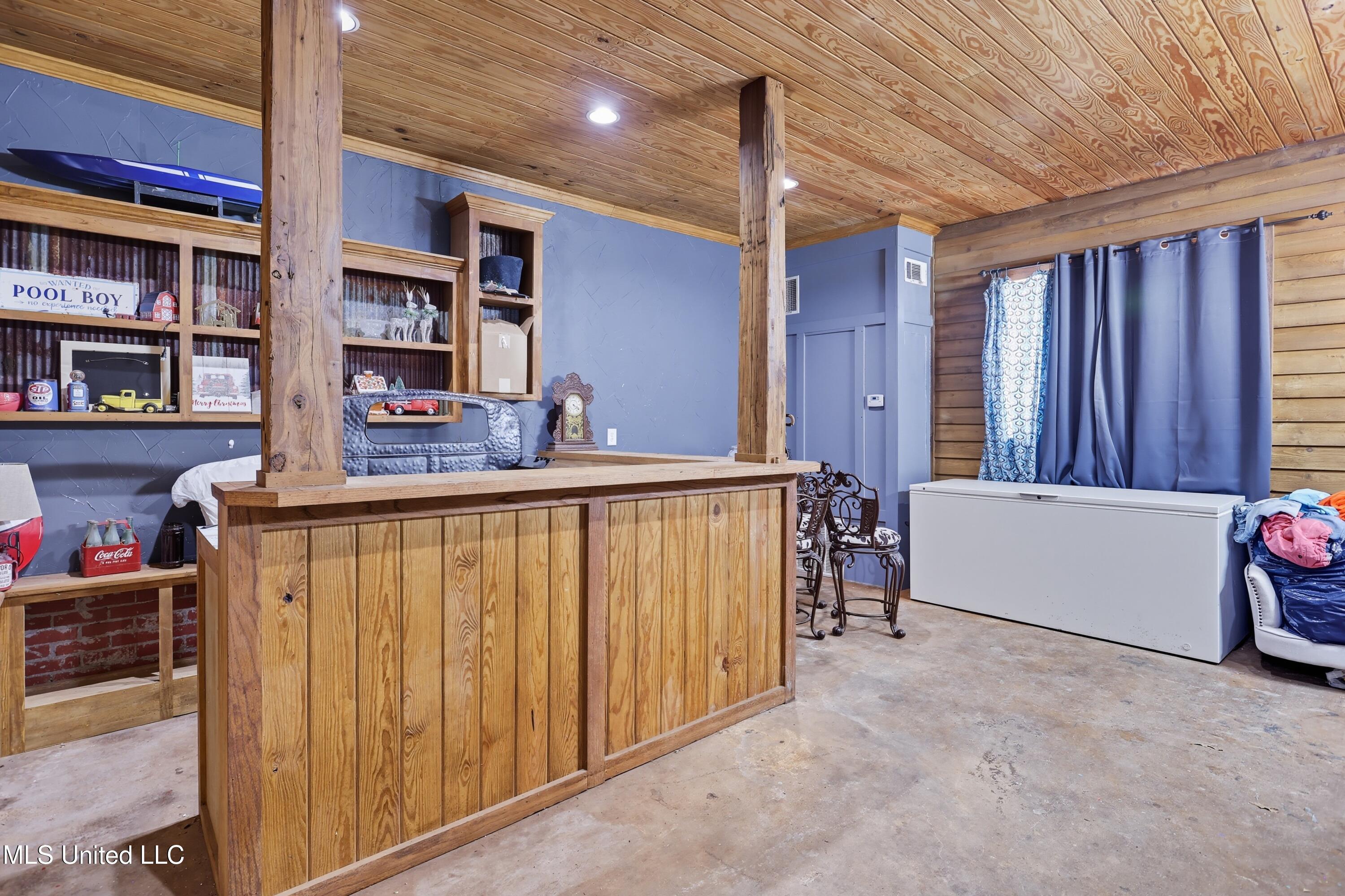 108 Wynndale Lake Road Property Photo 28