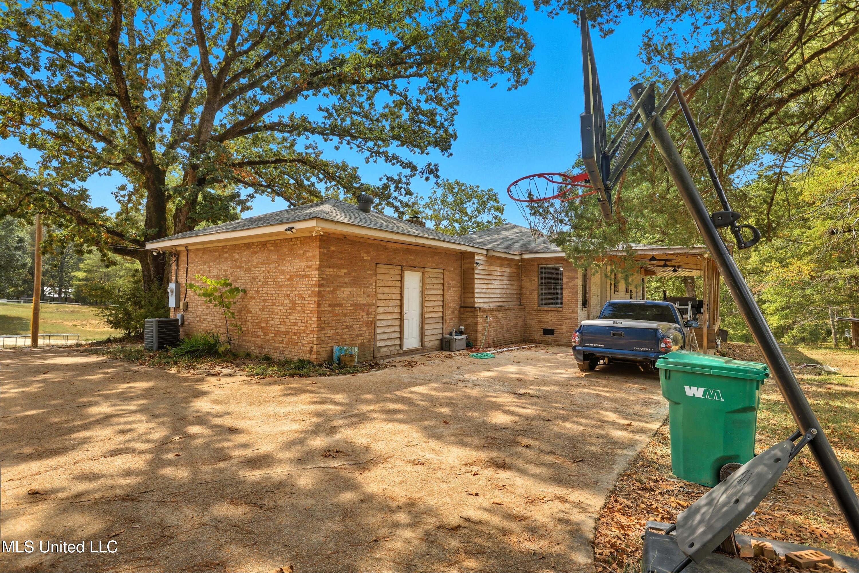 108 Wynndale Lake Road Property Photo 36