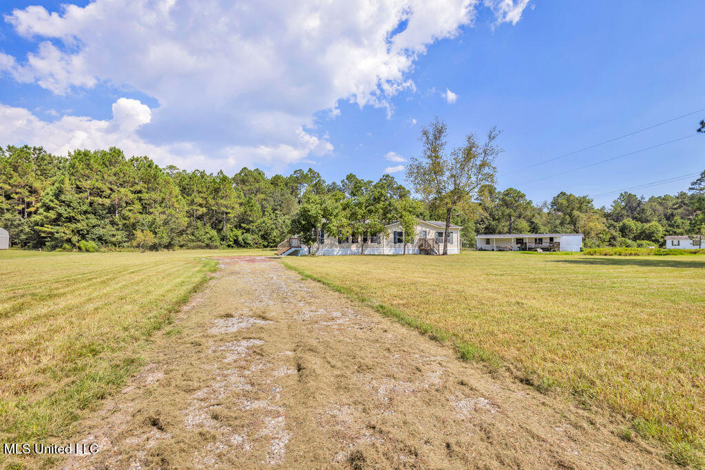 14504 Saint Jude Drive Property Photo 3