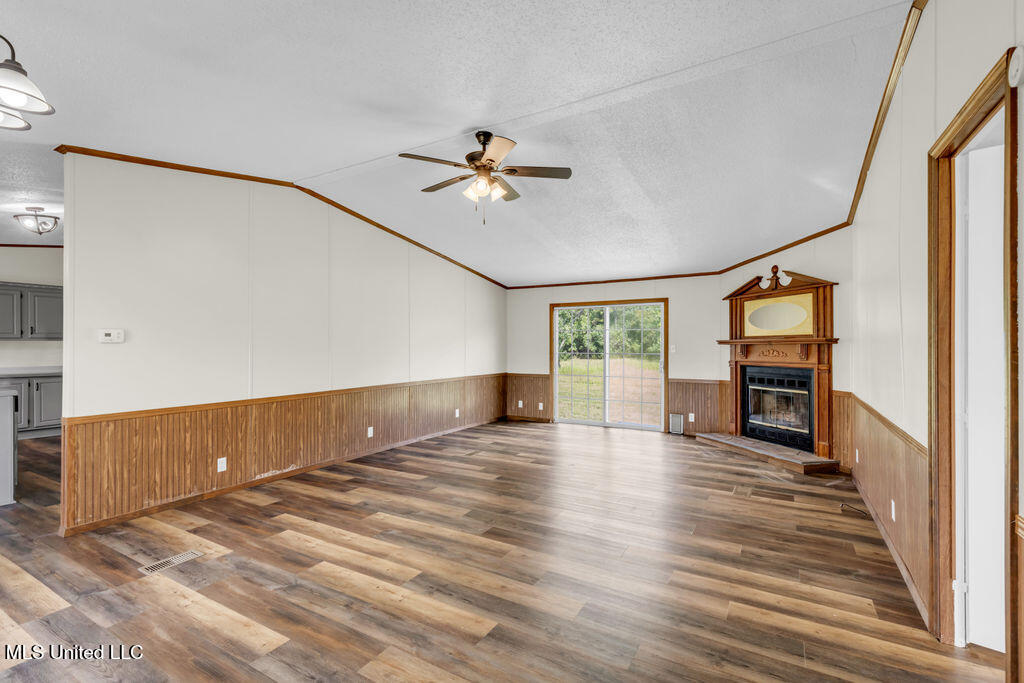 14504 Saint Jude Drive Property Photo 4