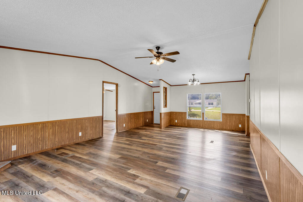14504 Saint Jude Drive Property Photo 6