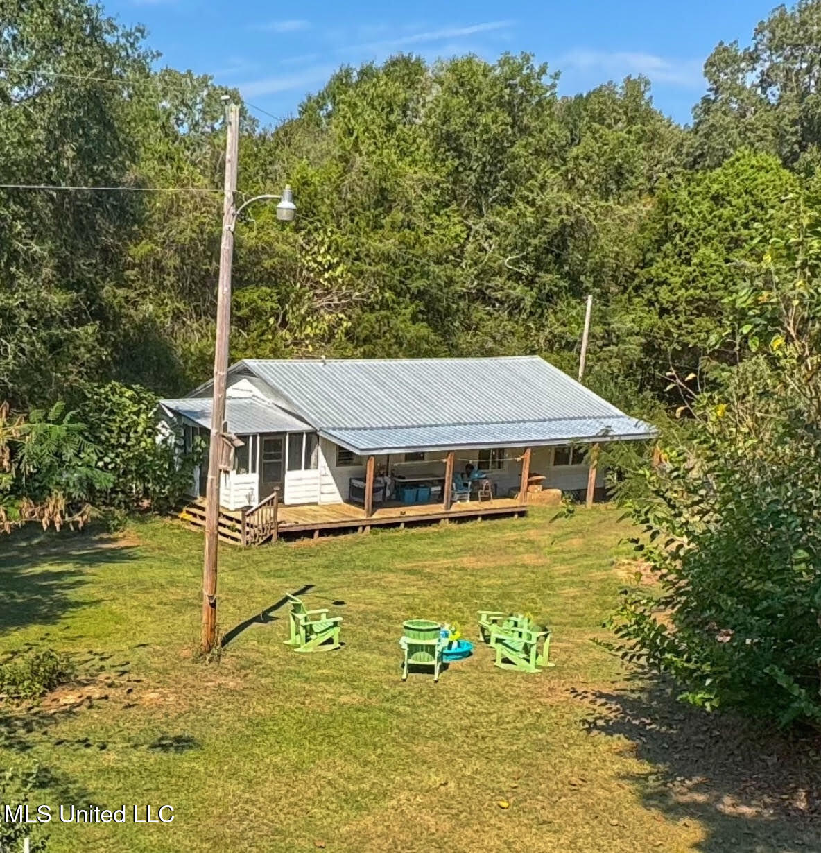 1541 Frank Hall Road Property Photo 1