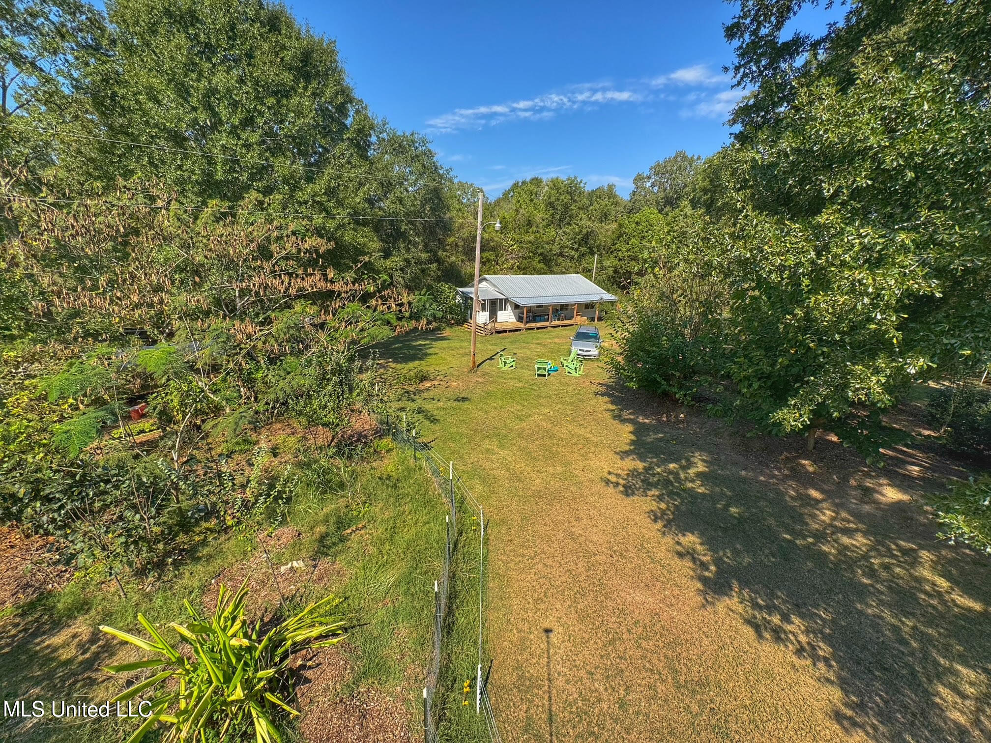 1541 Frank Hall Road Property Photo 3