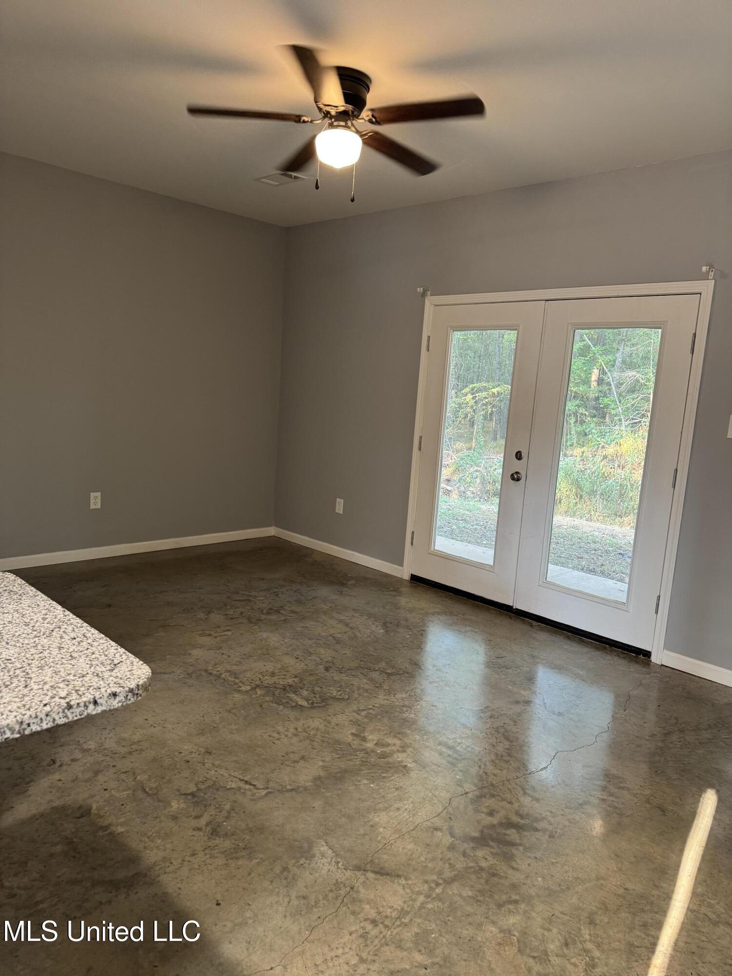 549 S Ridge Road Property Photo 2
