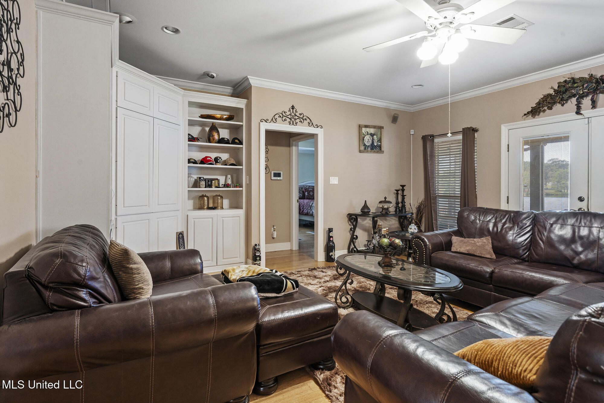 313 Rault Drive Property Photo 7