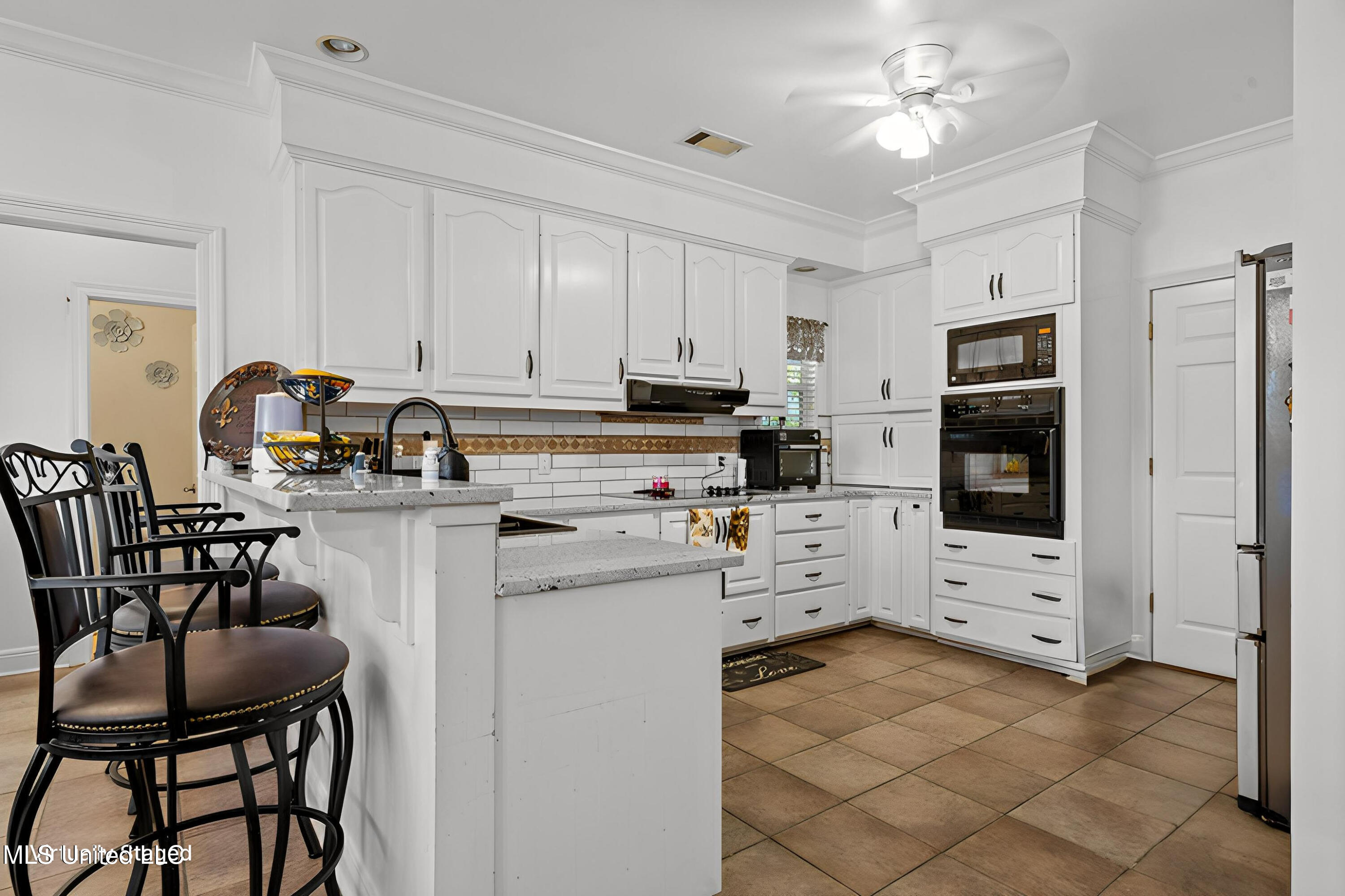 313 Rault Drive Property Photo 11