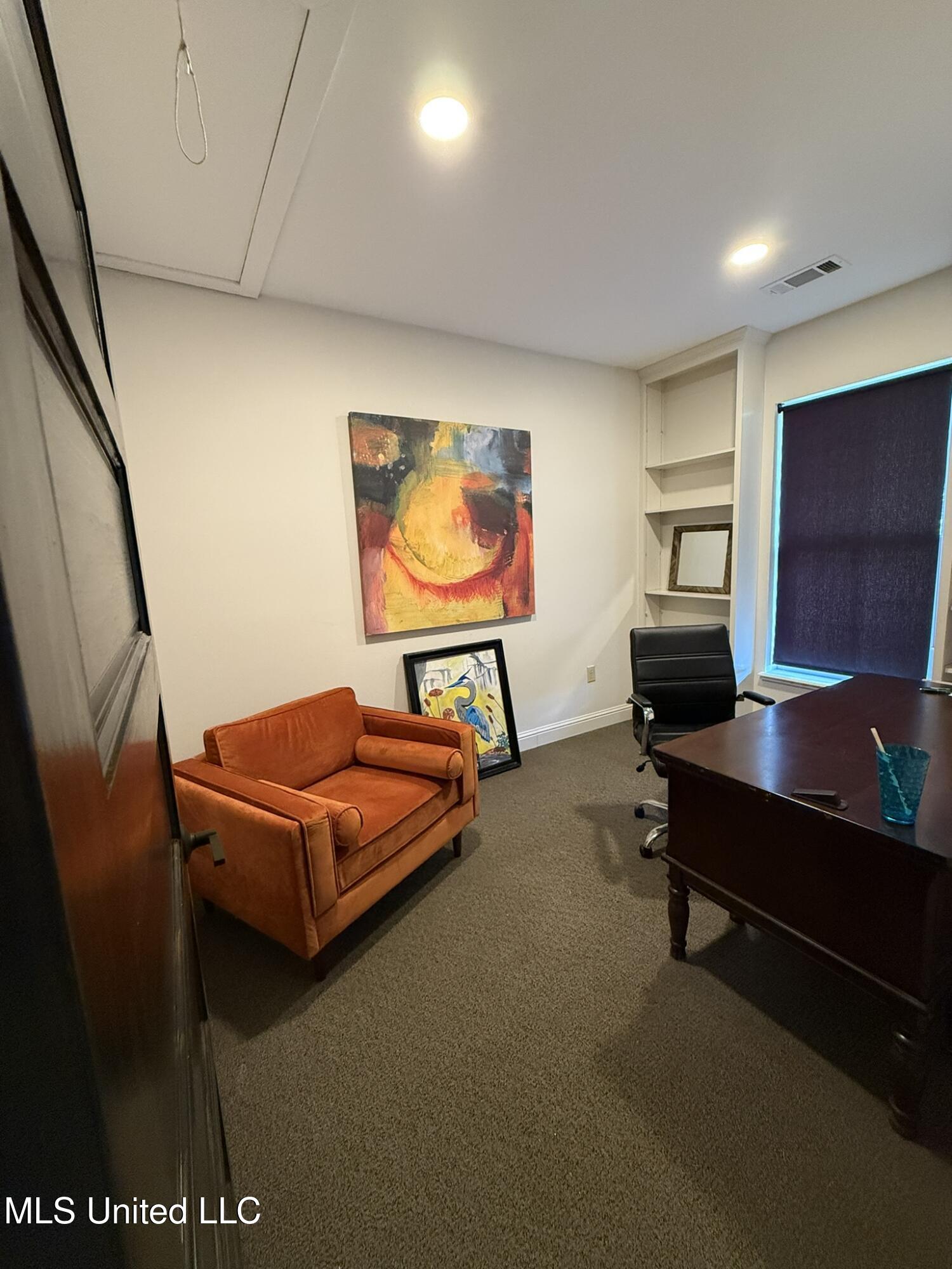 175 Main Street Property Photo 2