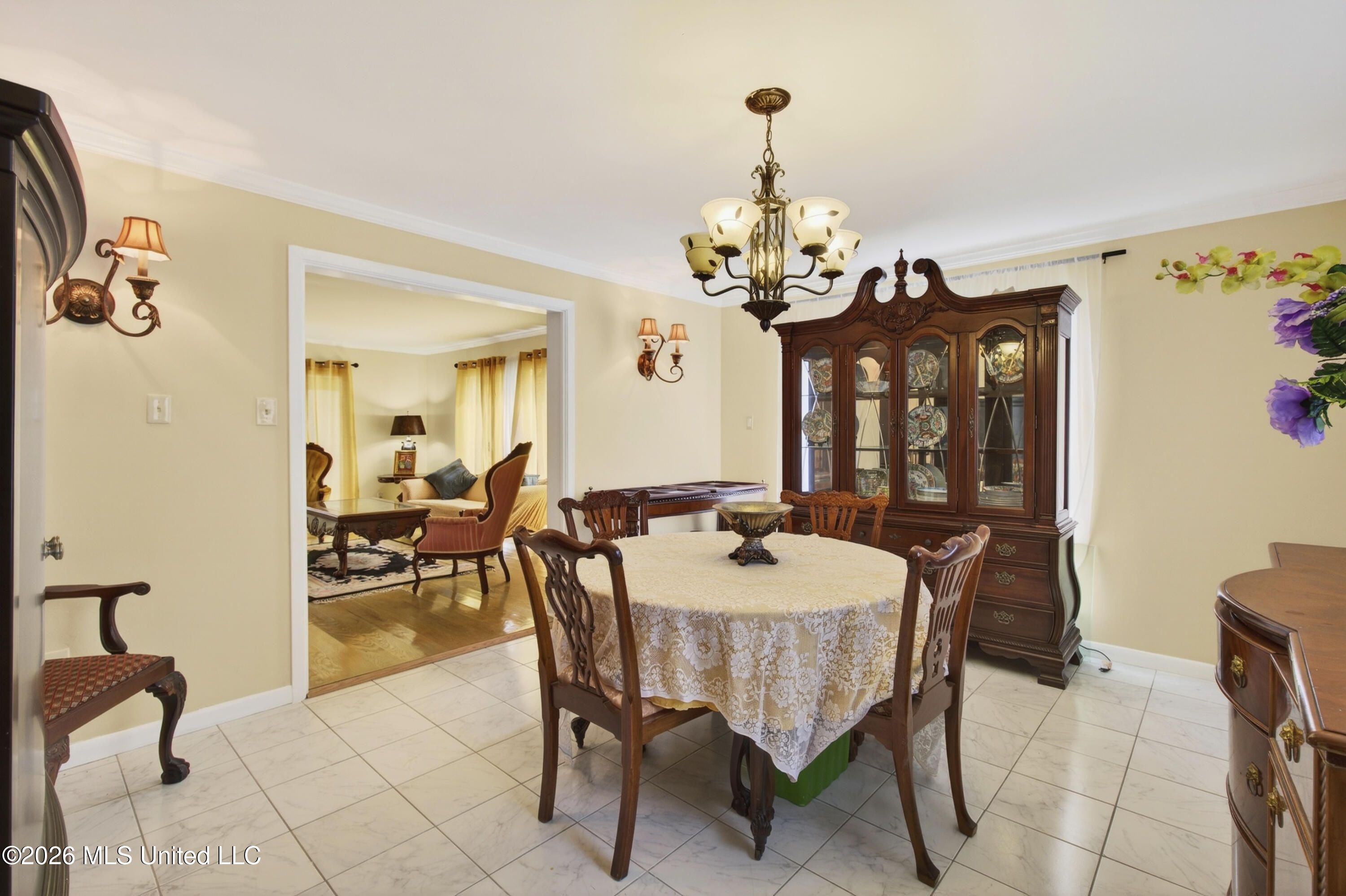 161 Kenmore Avenue Property Photo 9