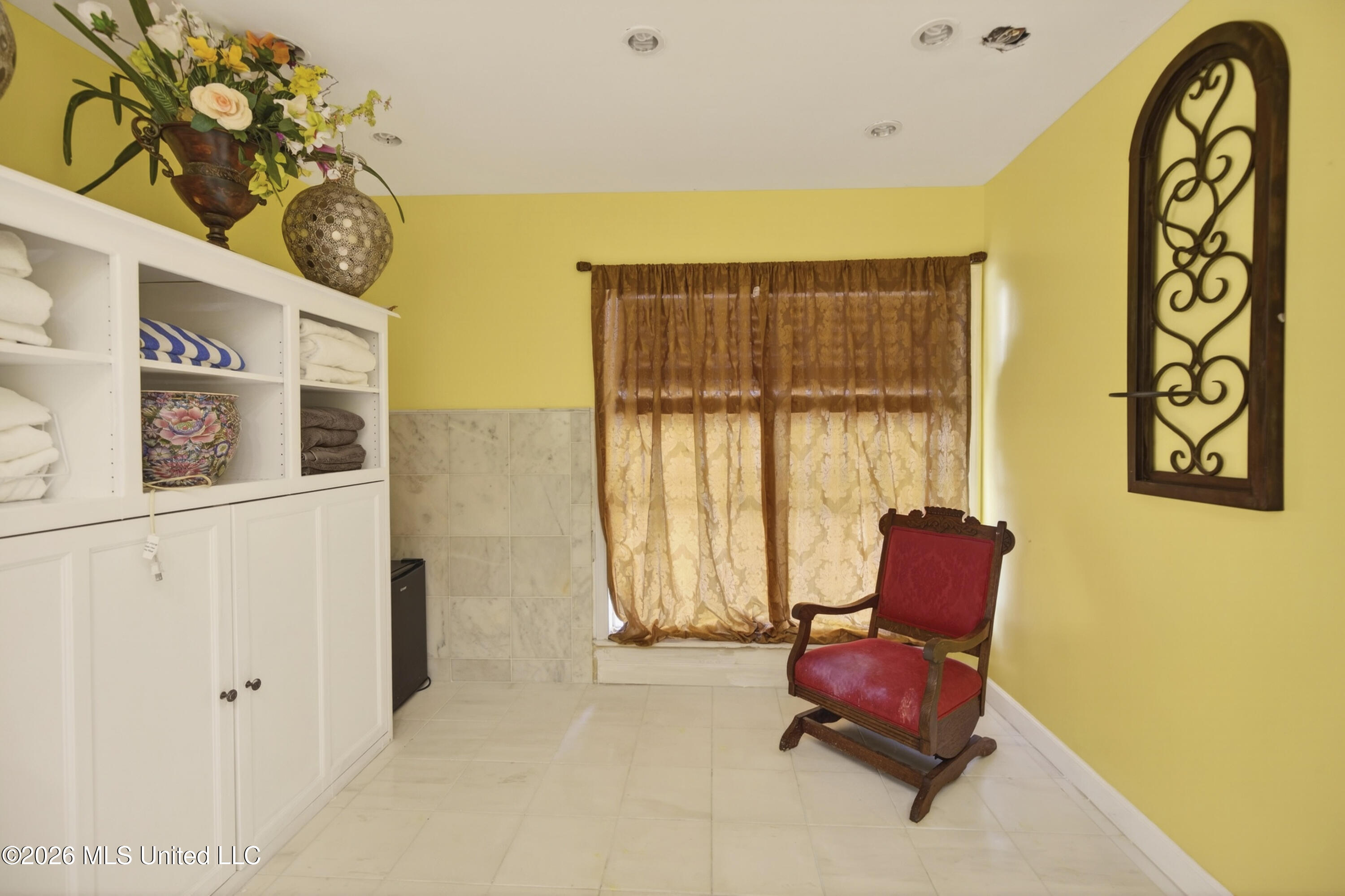 161 Kenmore Avenue Property Photo 19
